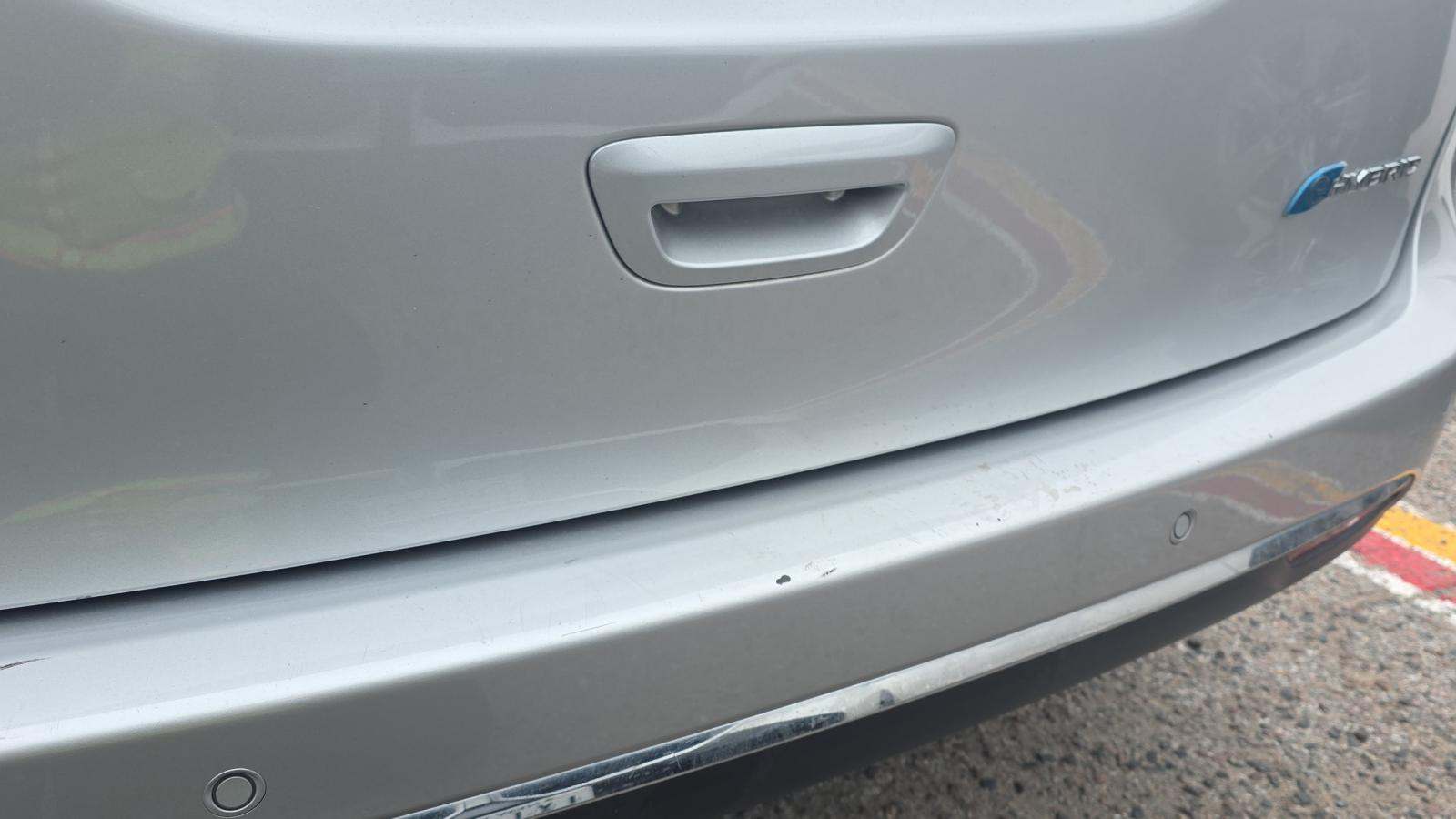2024 Chrysler Pacifica Hybrid Select FWD
