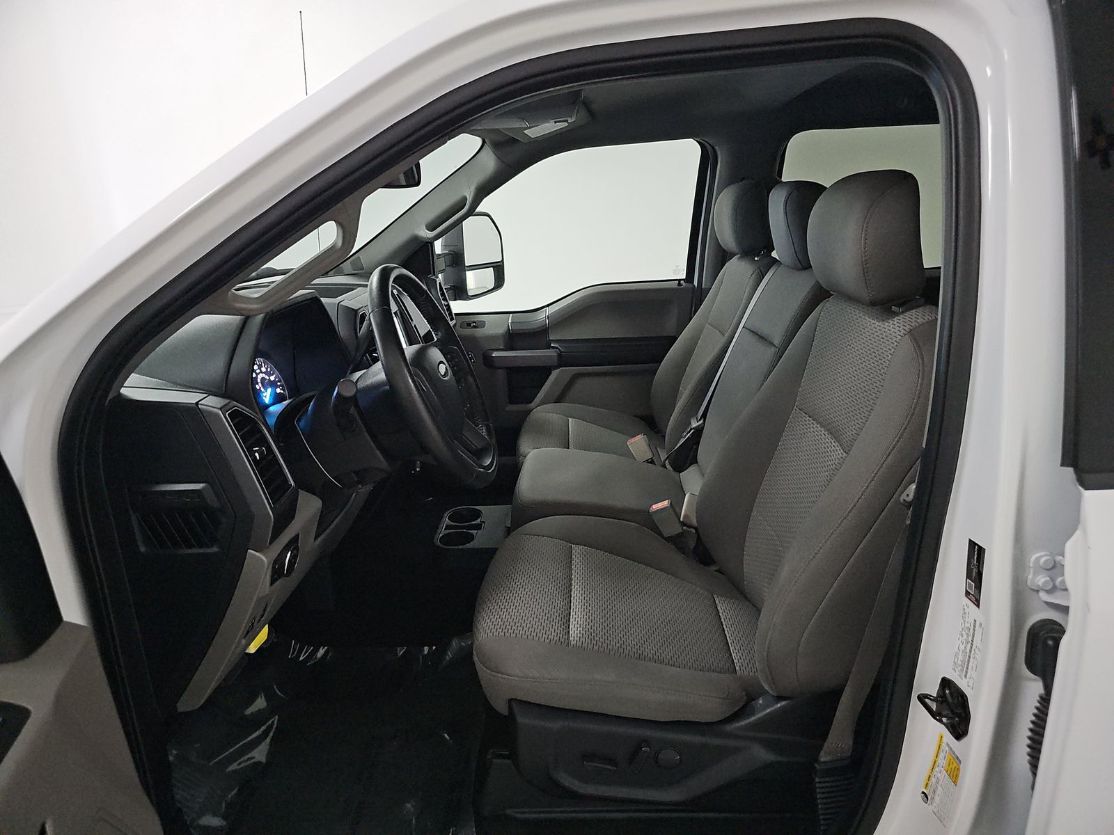 FORD F-150 - 8