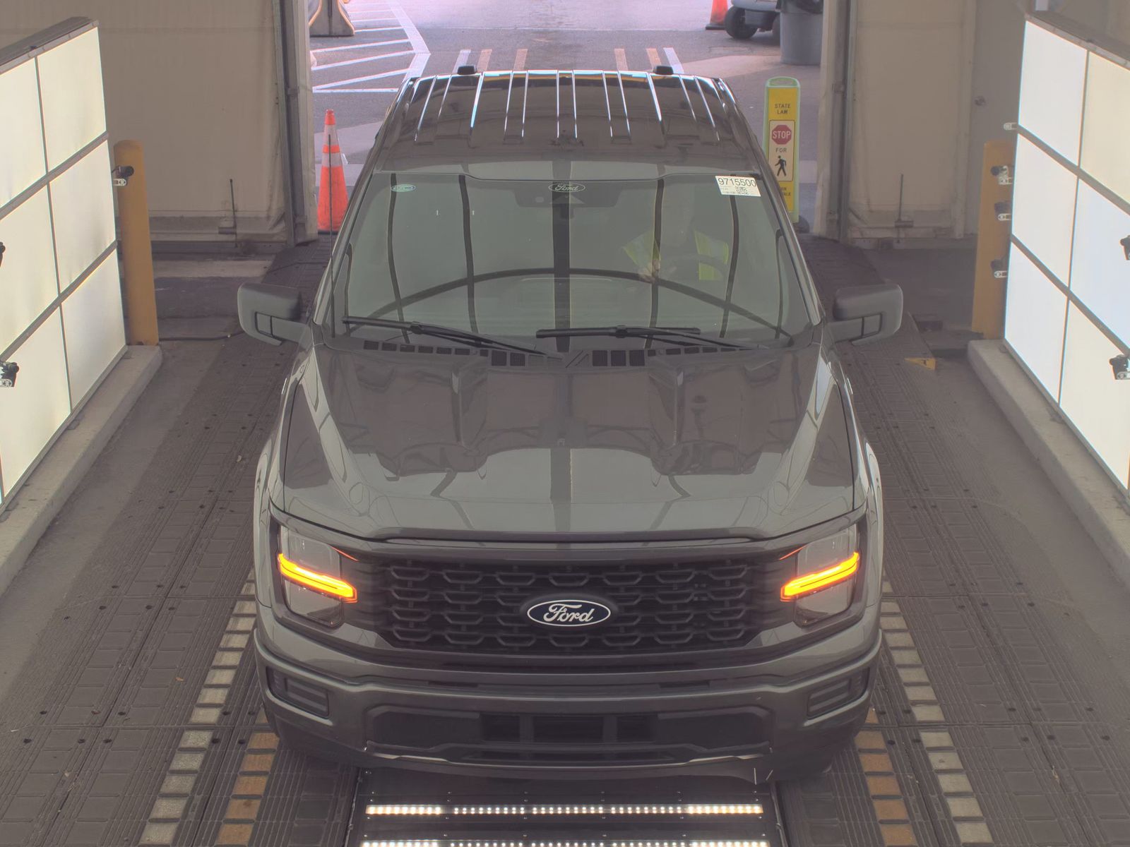 2025 Ford F-150 STX FWD