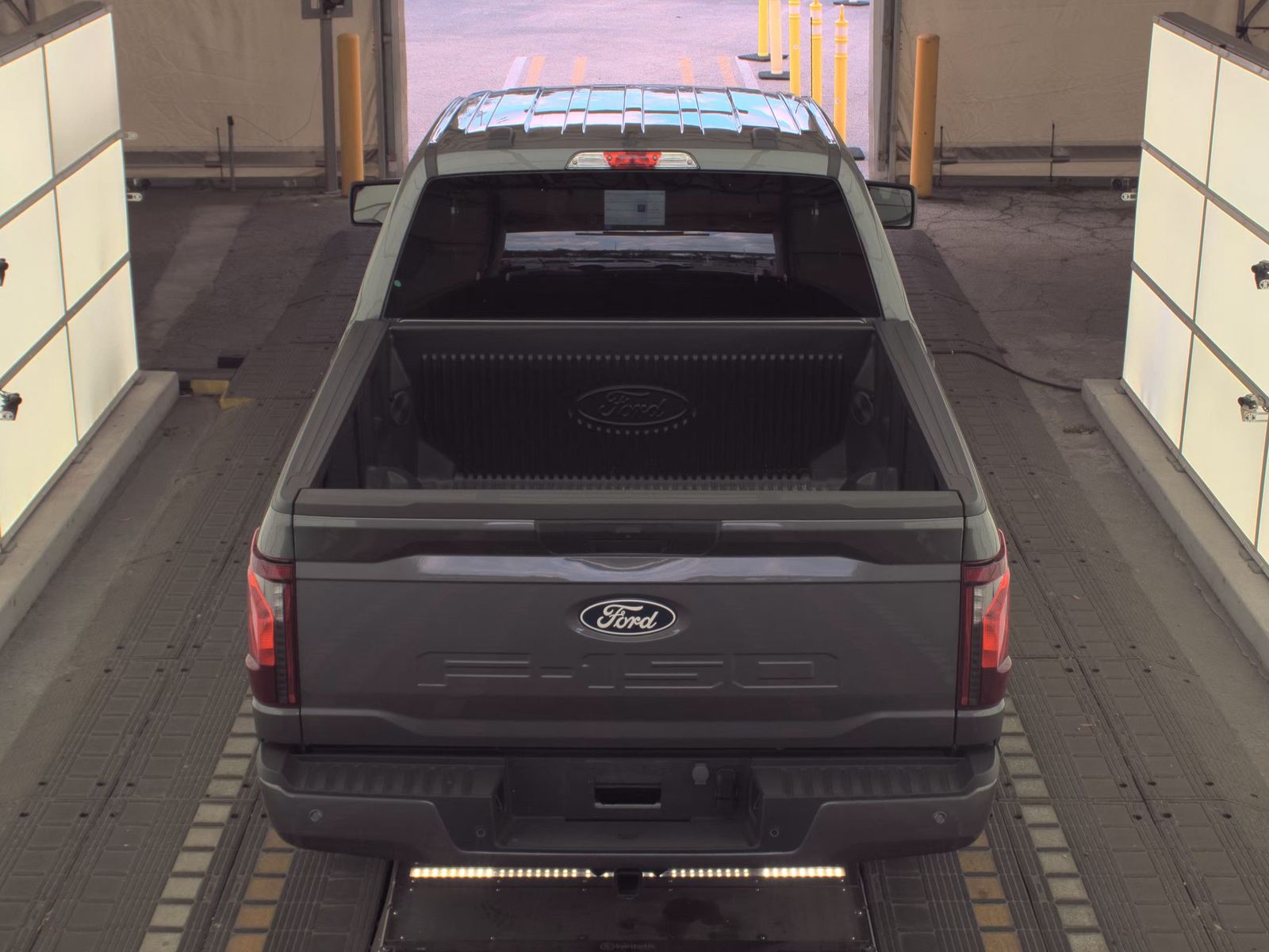 2025 Ford F-150 STX FWD