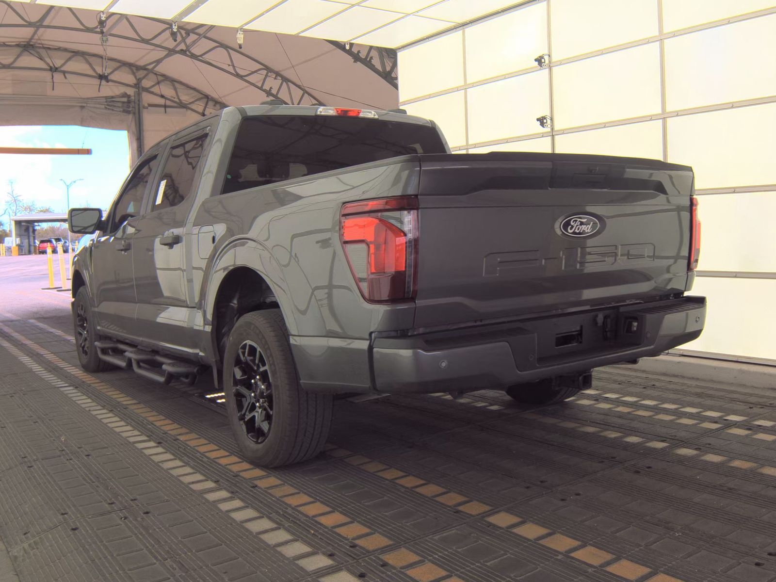2025 Ford F-150 STX FWD