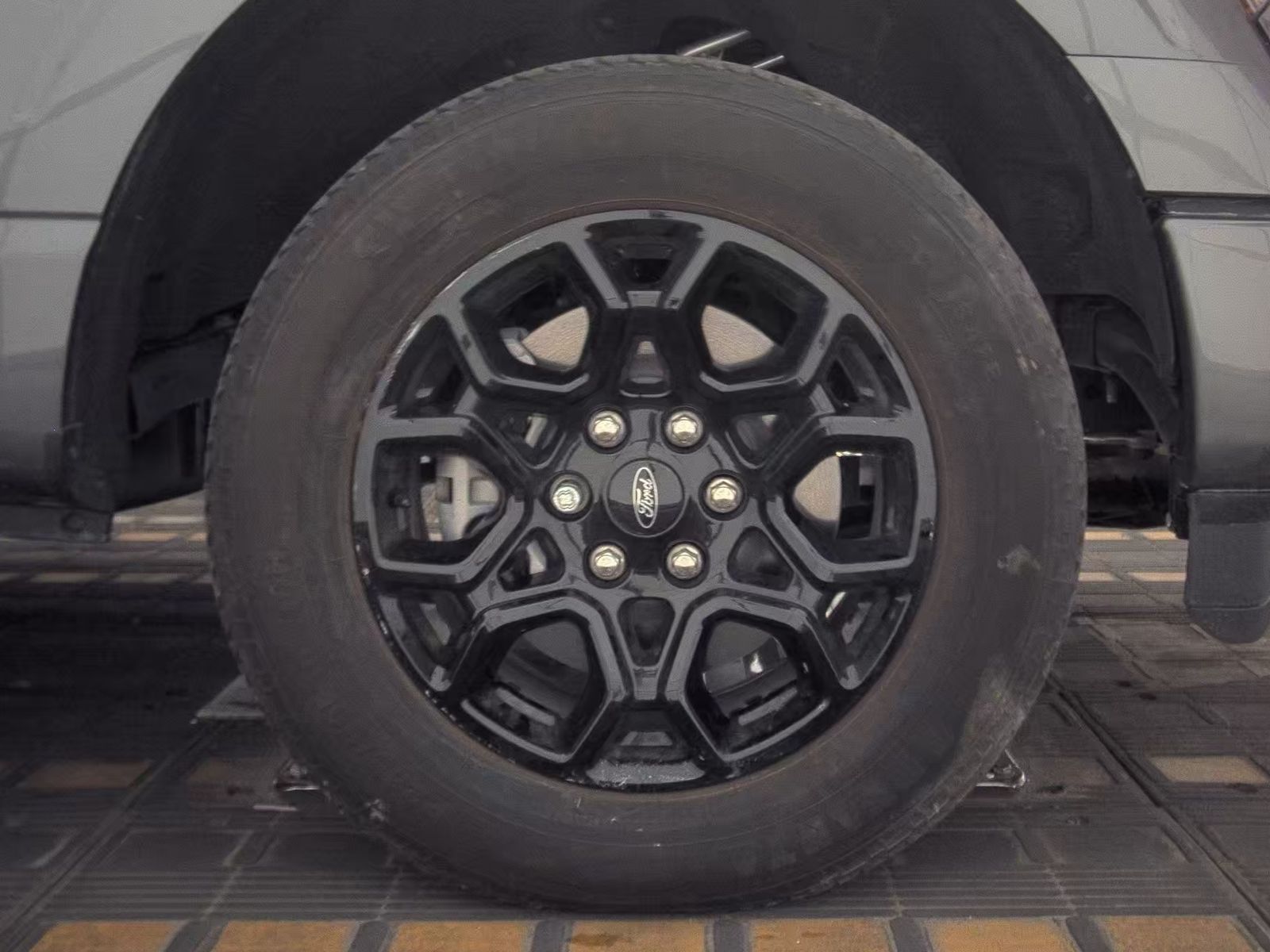 2025 Ford F-150 STX FWD