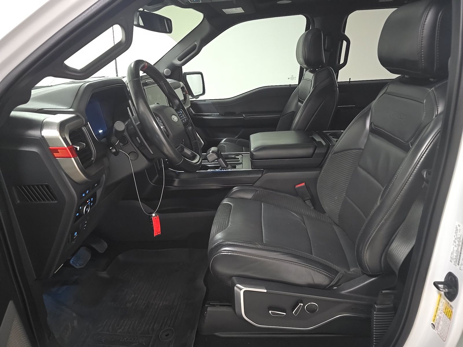 FORD F-150 - 8