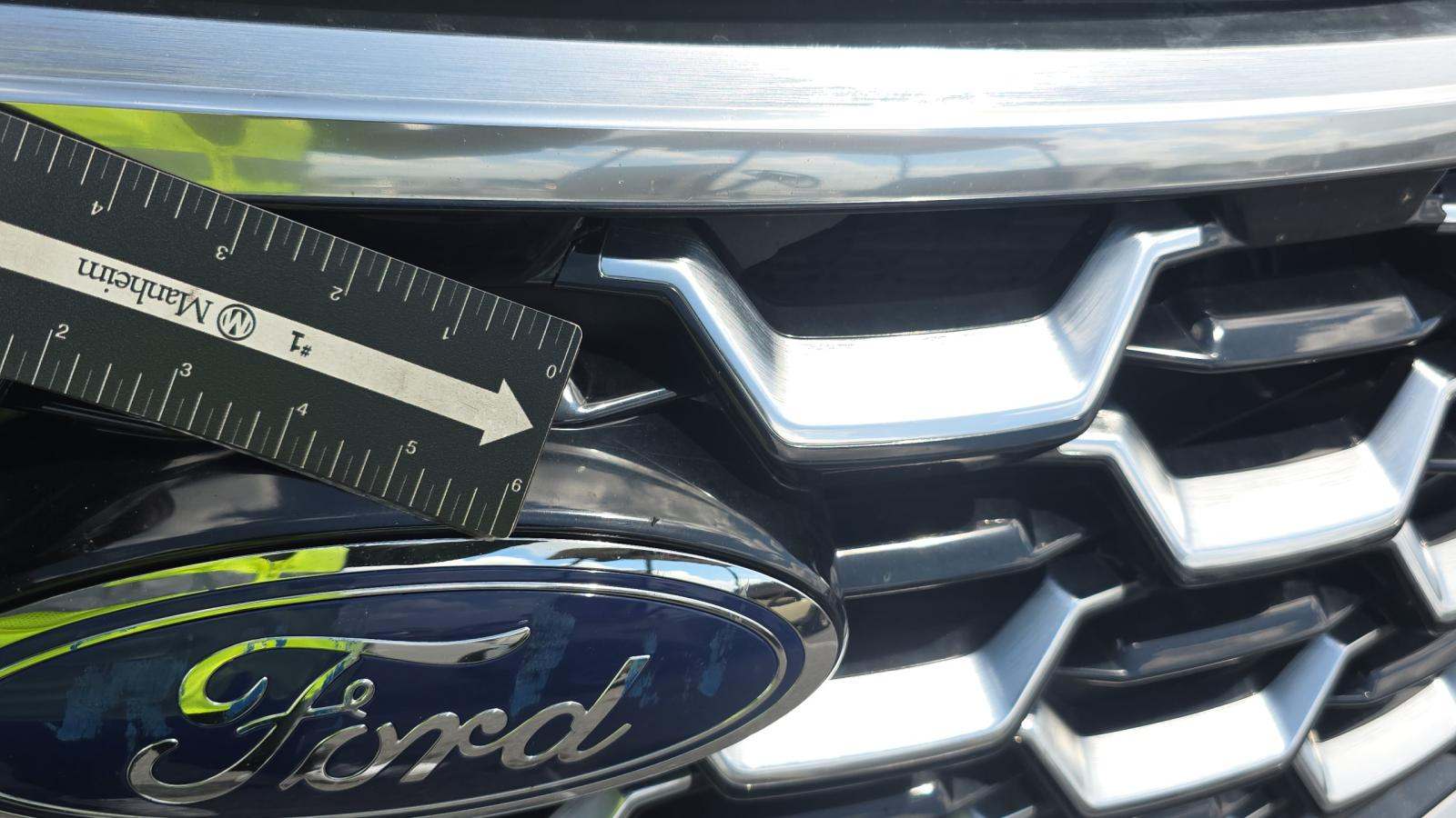2025 Ford Explorer Platinum AWD