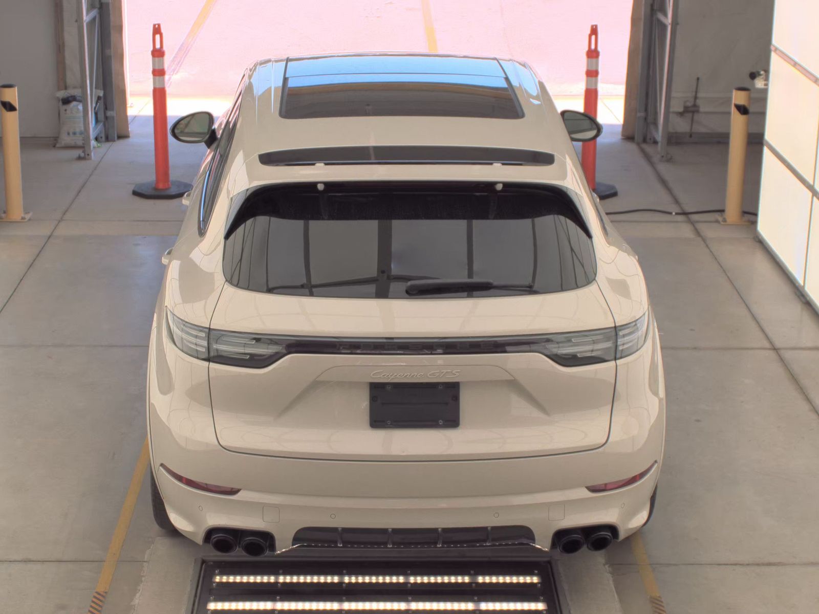 PORSCHE CAYENNE - 7