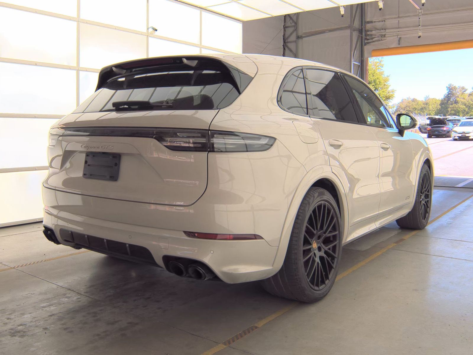 PORSCHE CAYENNE - 6
