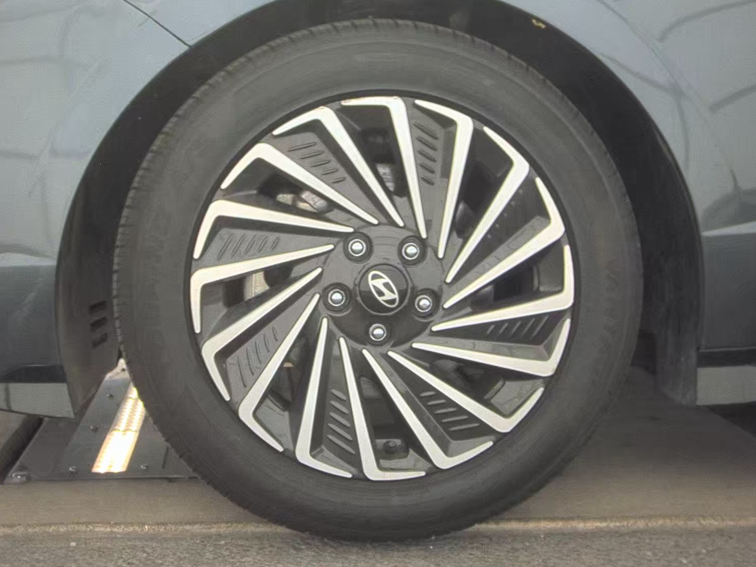 2025 Hyundai Sonata Hybrid SEL FWD