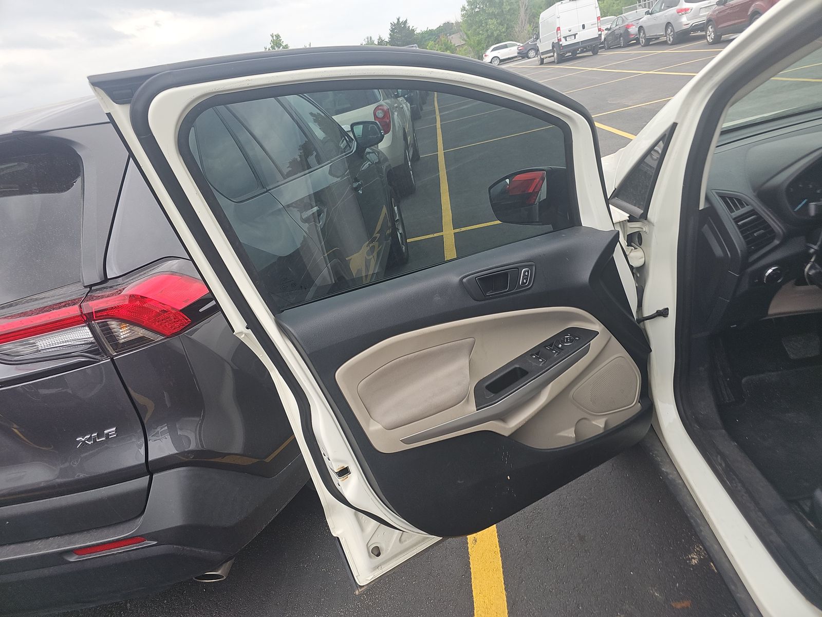 FORD ECOSPORT - 10