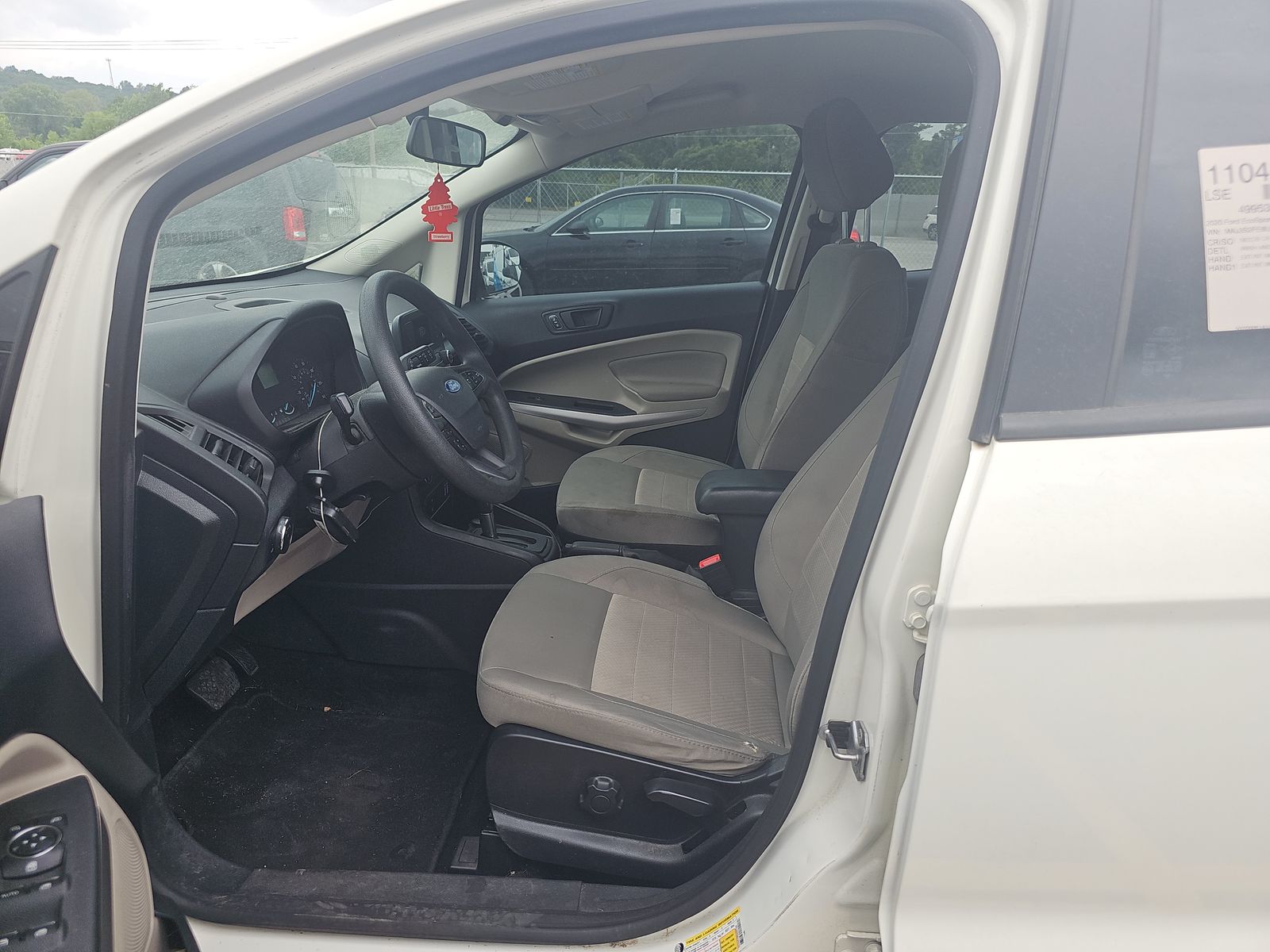FORD ECOSPORT - 8