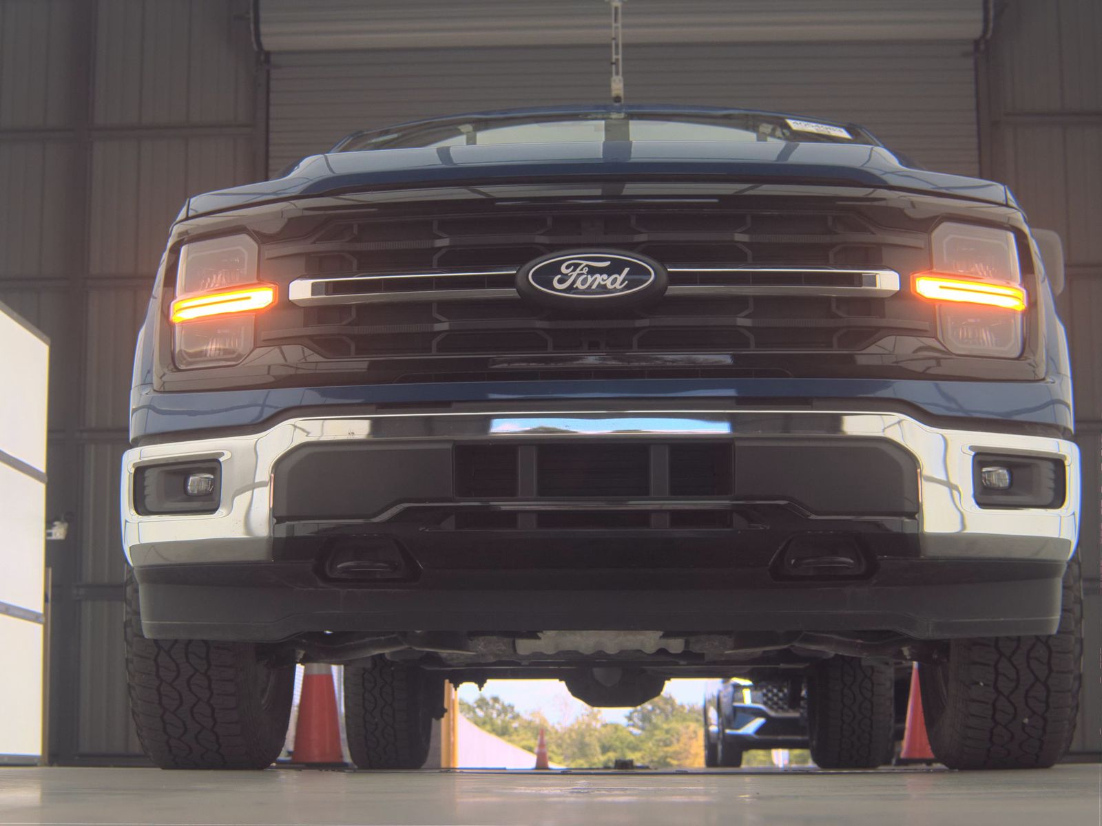 FORD F-150 - 4