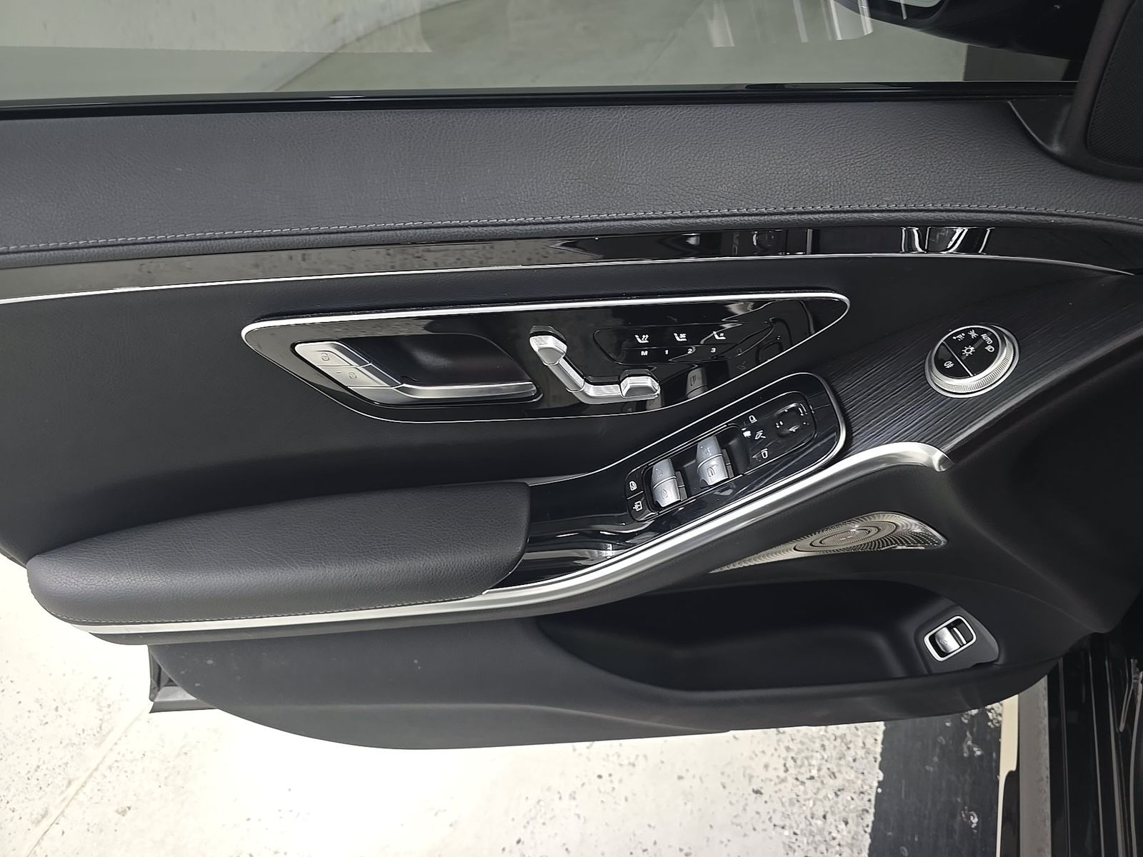 MERCEDES-BENZ S-CLASS - 10