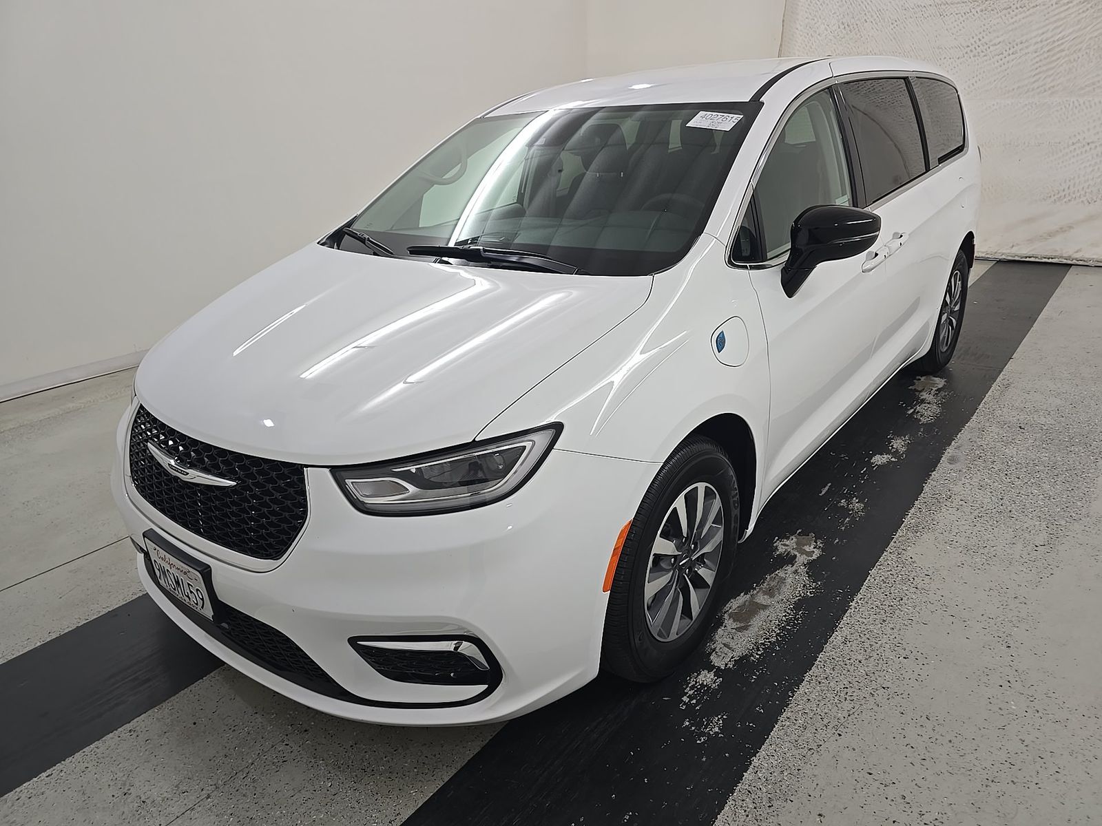 2024 Chrysler Pacifica Hybrid Select FWD
