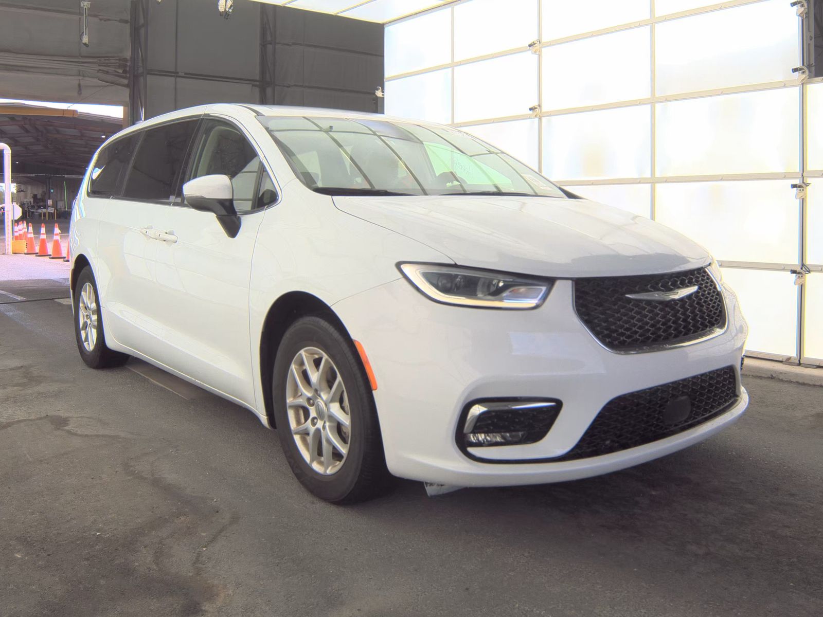2023 Chrysler Pacifica Touring L FWD