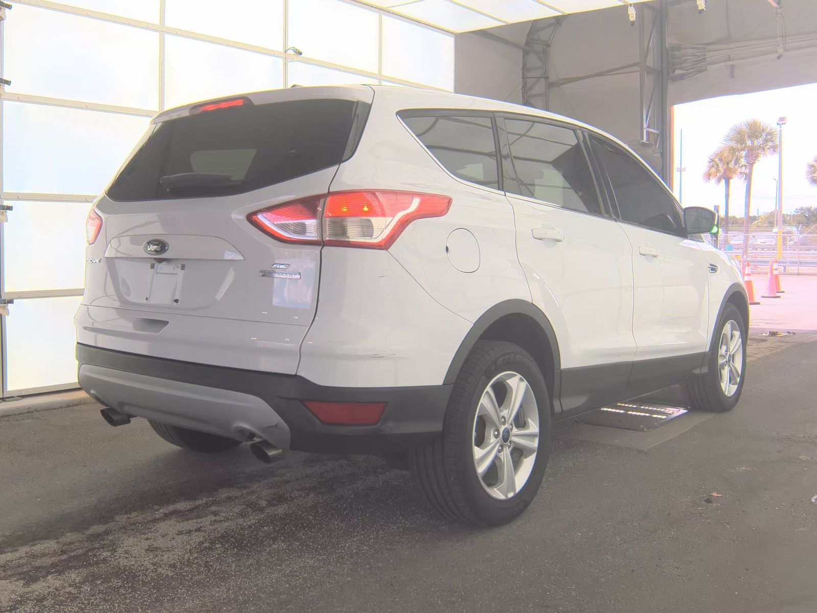 FORD ESCAPE - 6