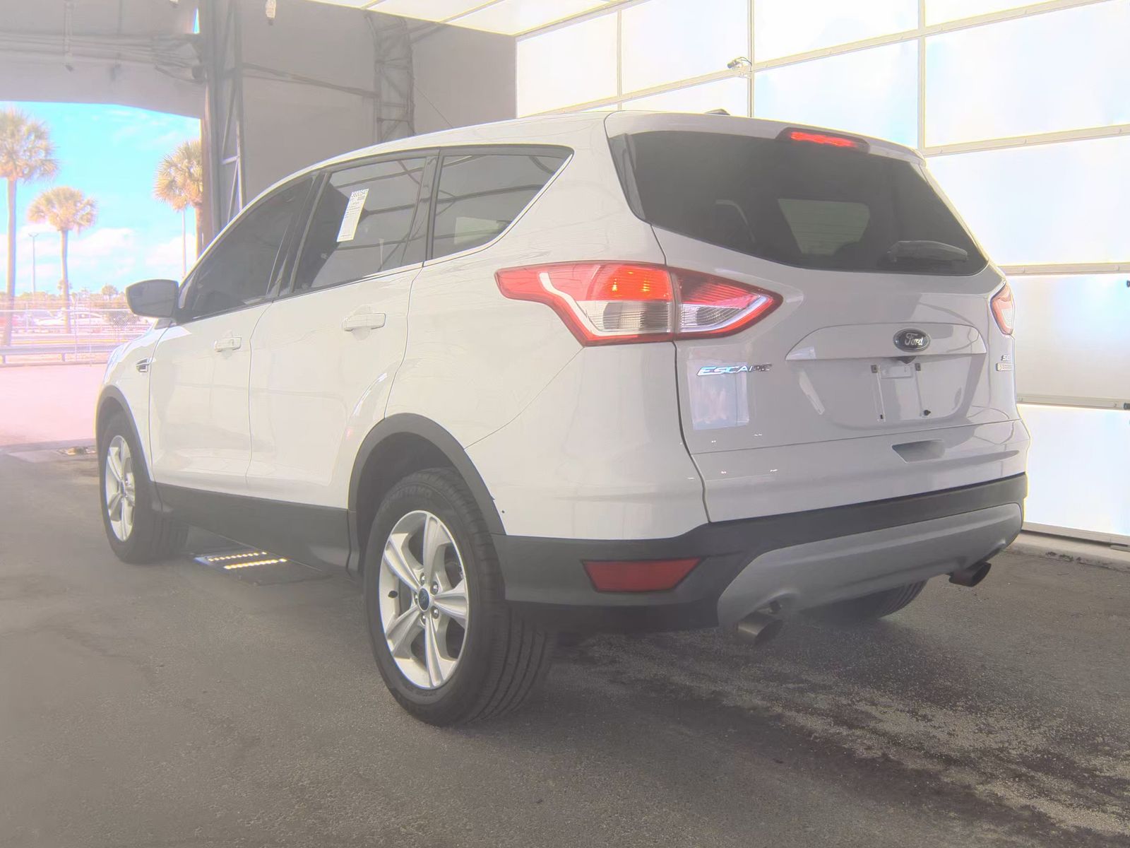 FORD ESCAPE - 9