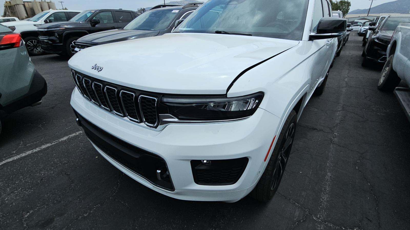 2023 Jeep Grand Cherokee L Overland AWD