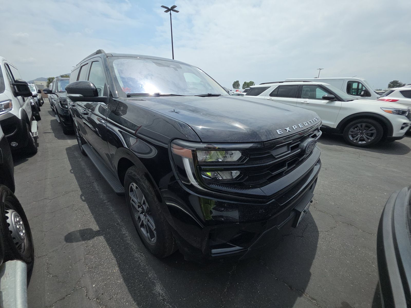 FORD EXPEDITION MAX - 4