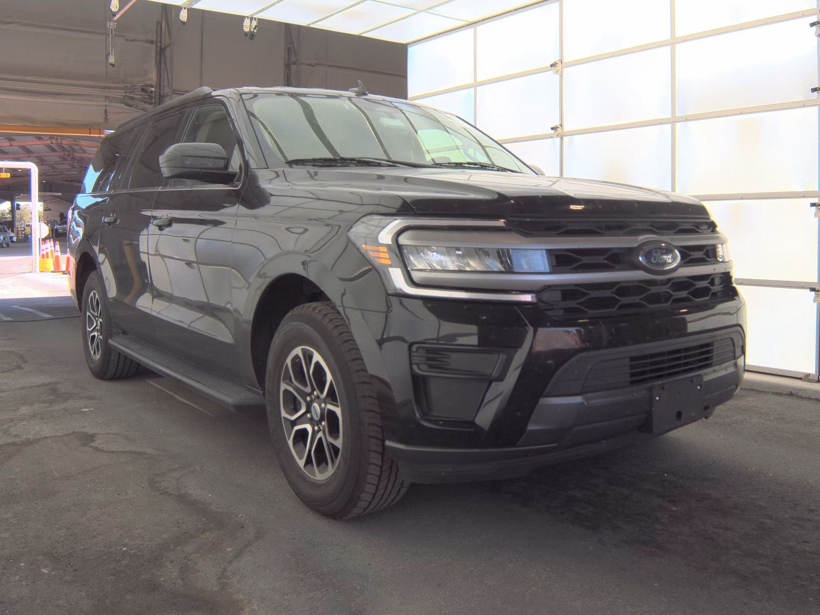 FORD EXPEDITION MAX - 4