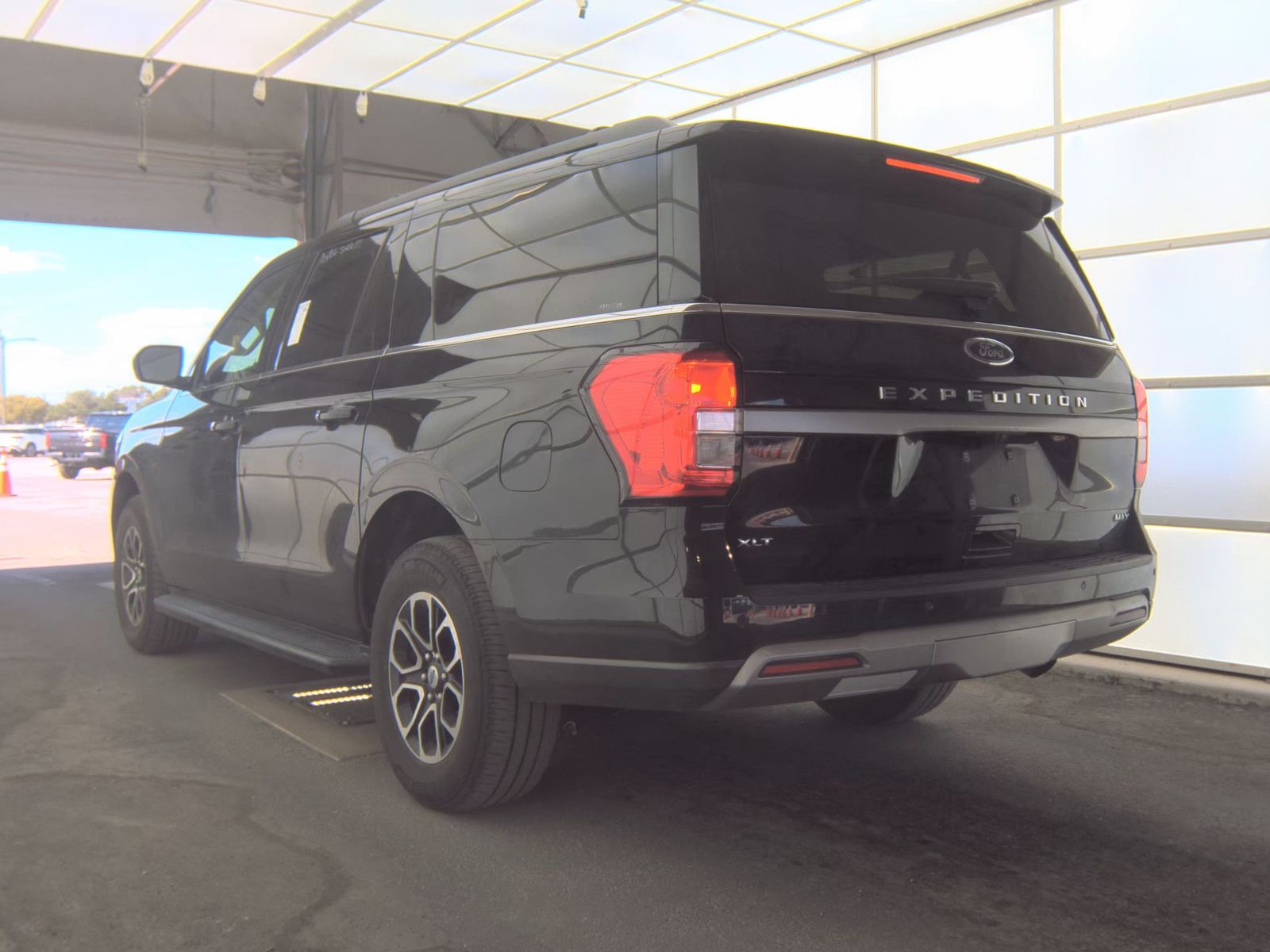 FORD EXPEDITION MAX - 7