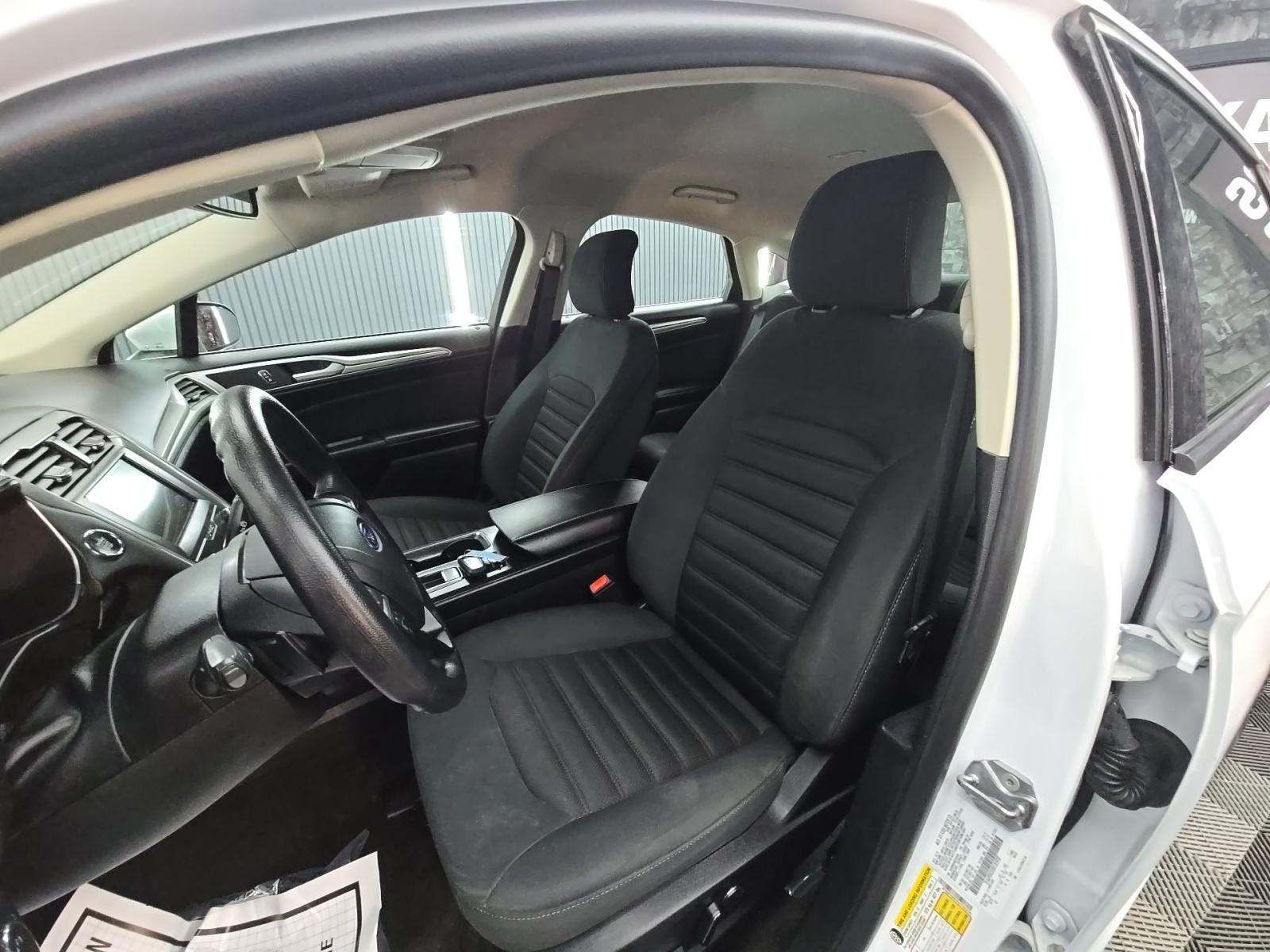 FORD FUSION - 8