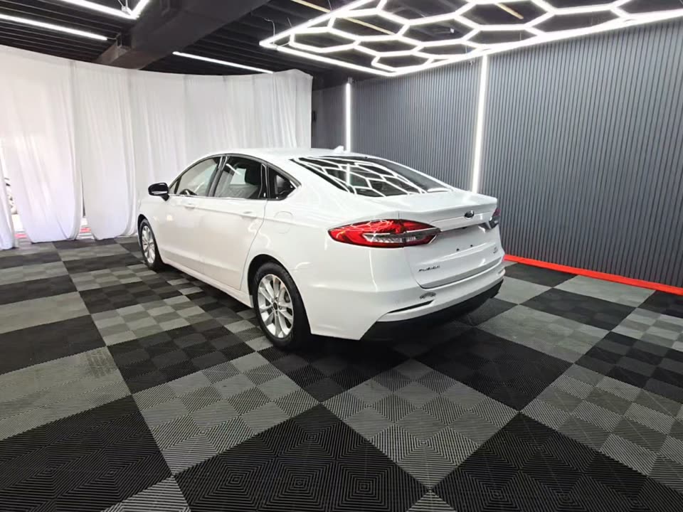 FORD FUSION - 7
