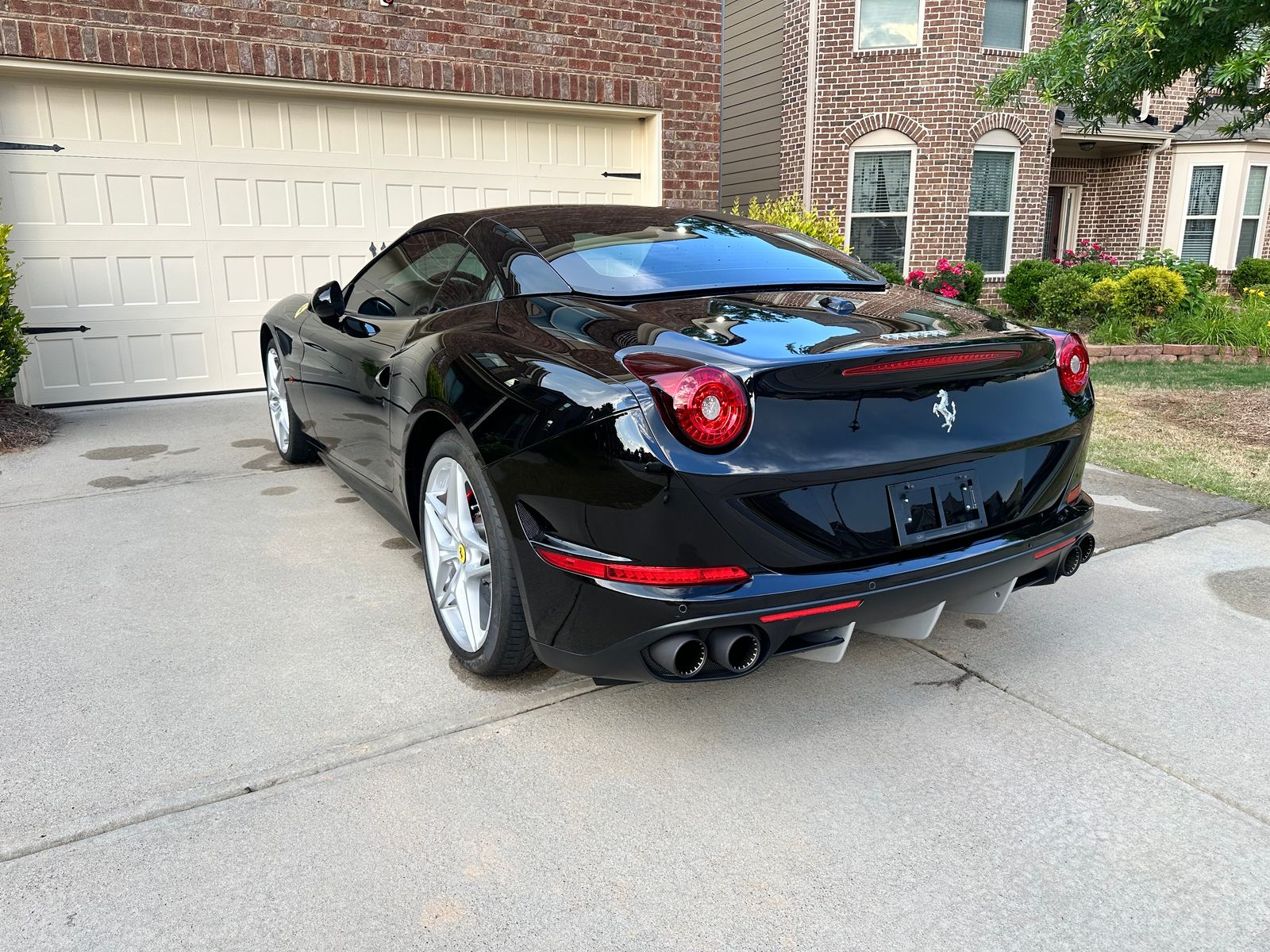 2015 Ferrari California T RWD