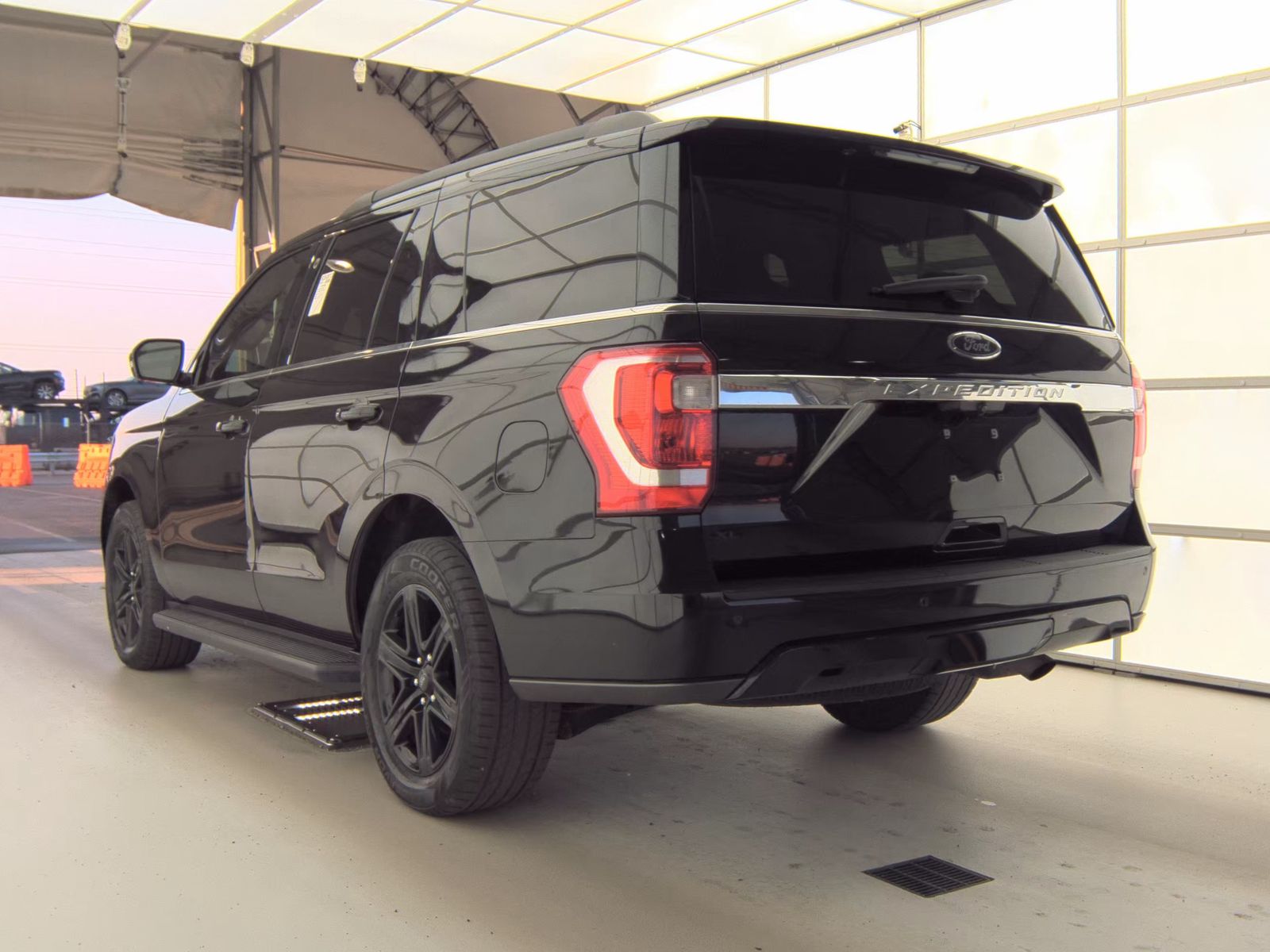 FORD EXPEDITION - 9