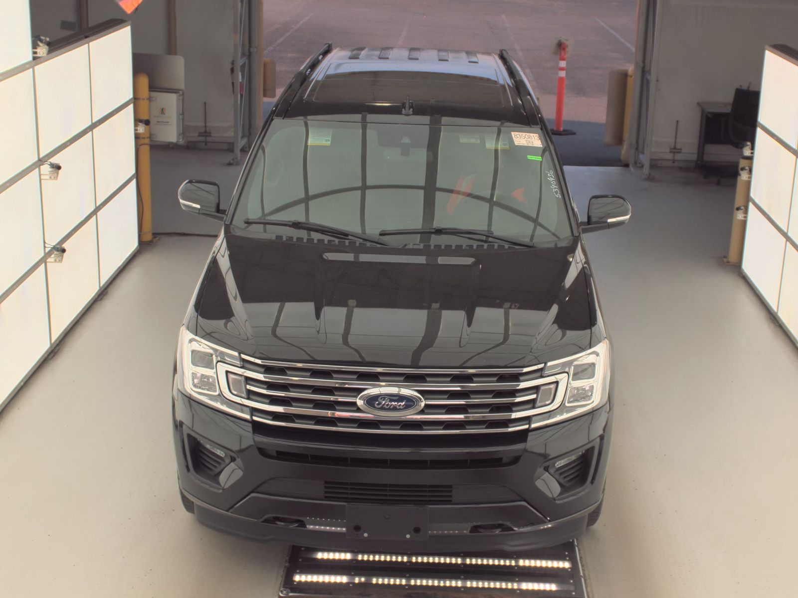 FORD EXPEDITION - 3