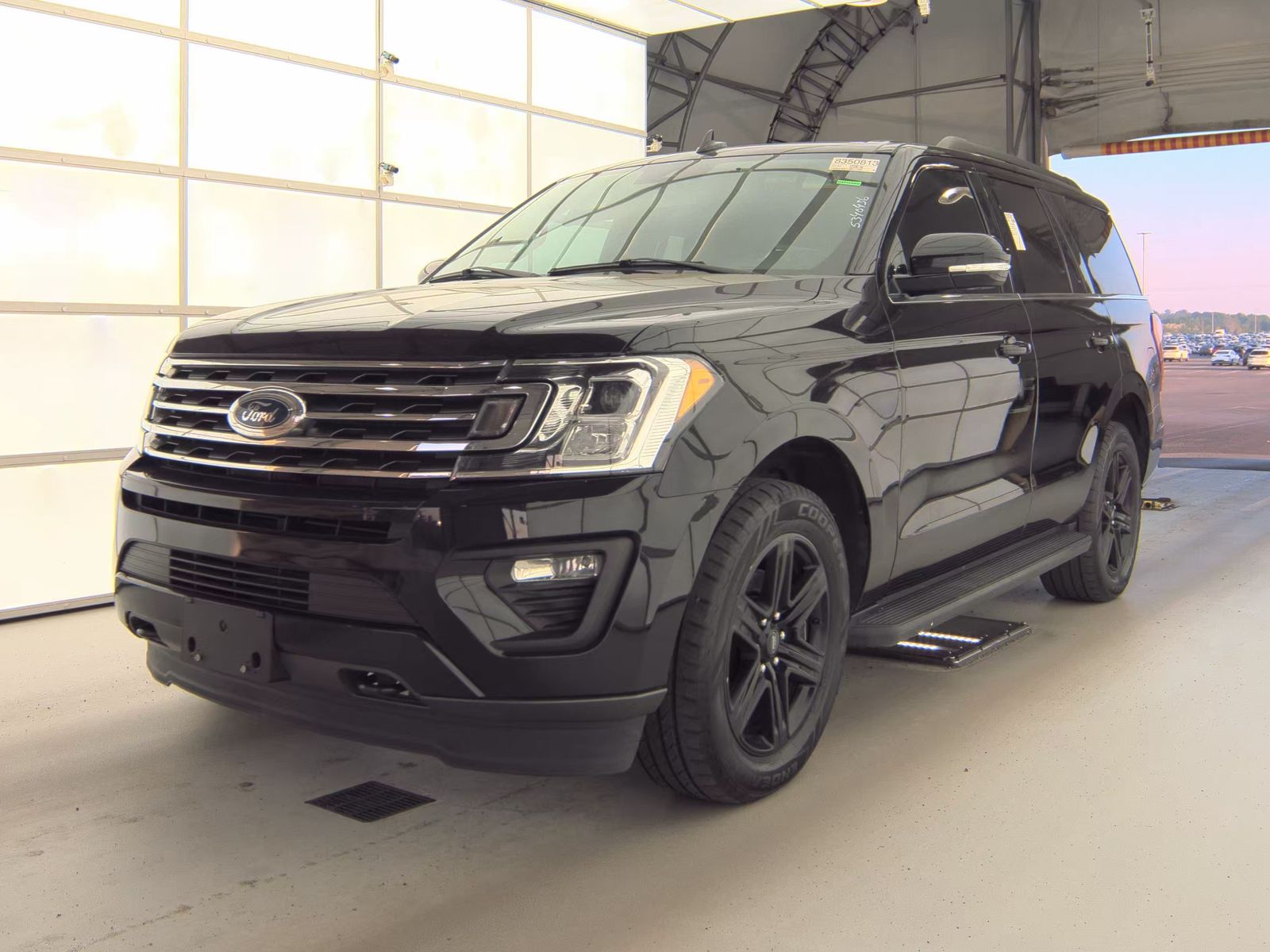FORD EXPEDITION - 1