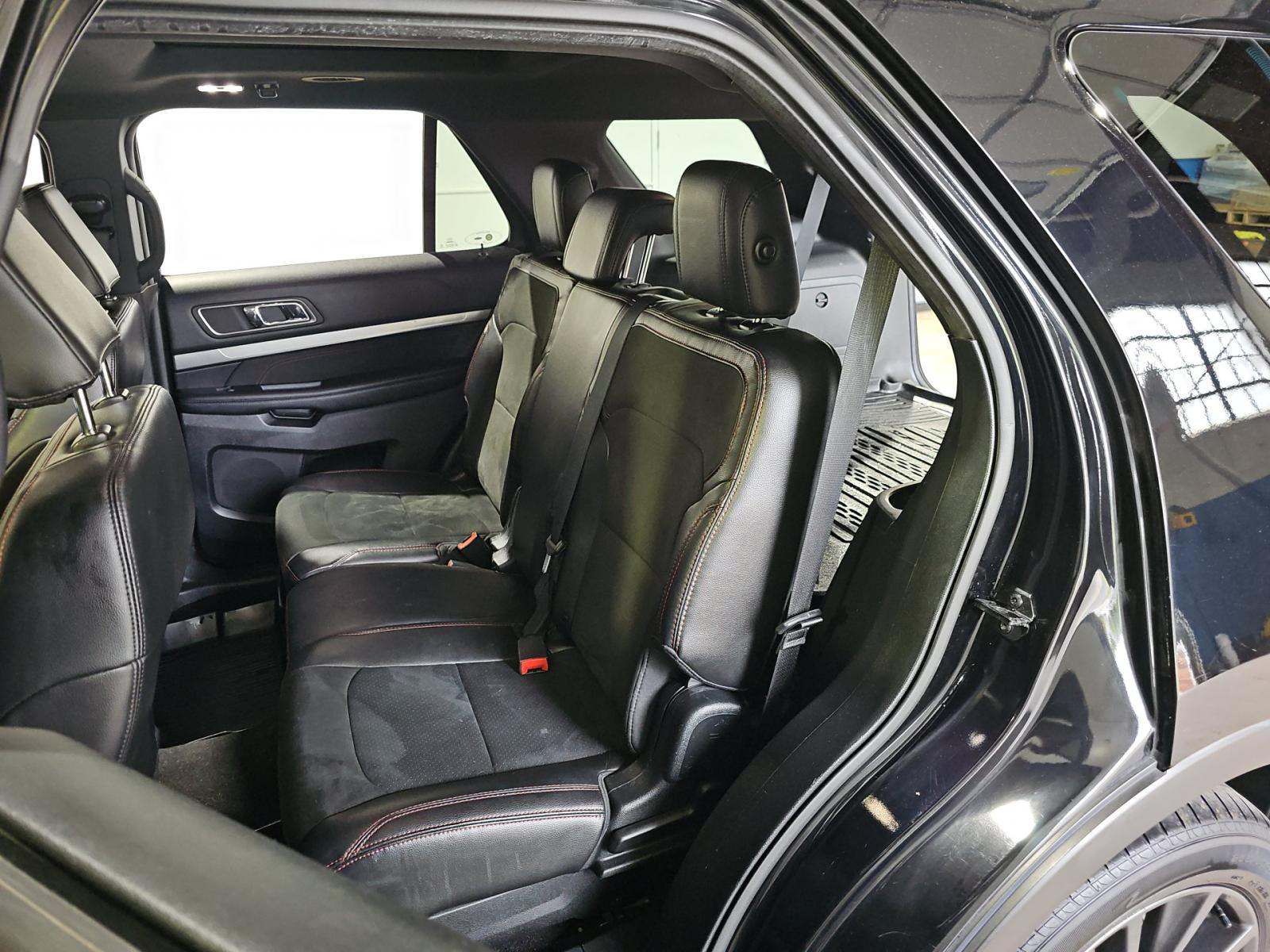 FORD EXPLORER - 8