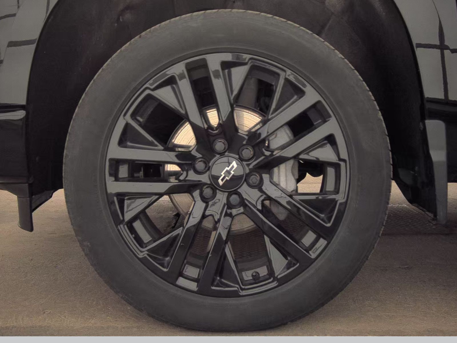 2024 Chevrolet Silverado 1500 RST AWD