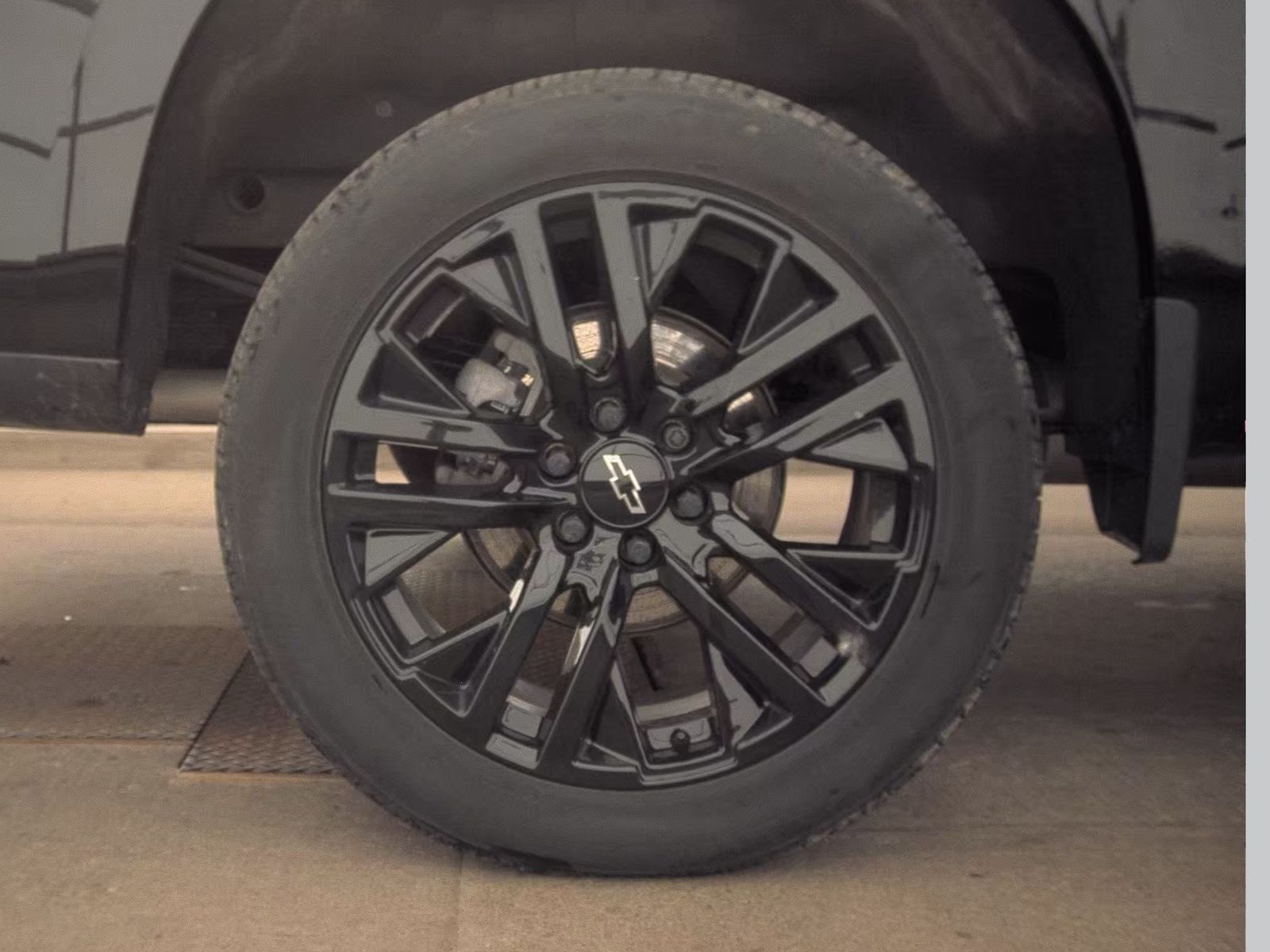 2024 Chevrolet Silverado 1500 RST AWD