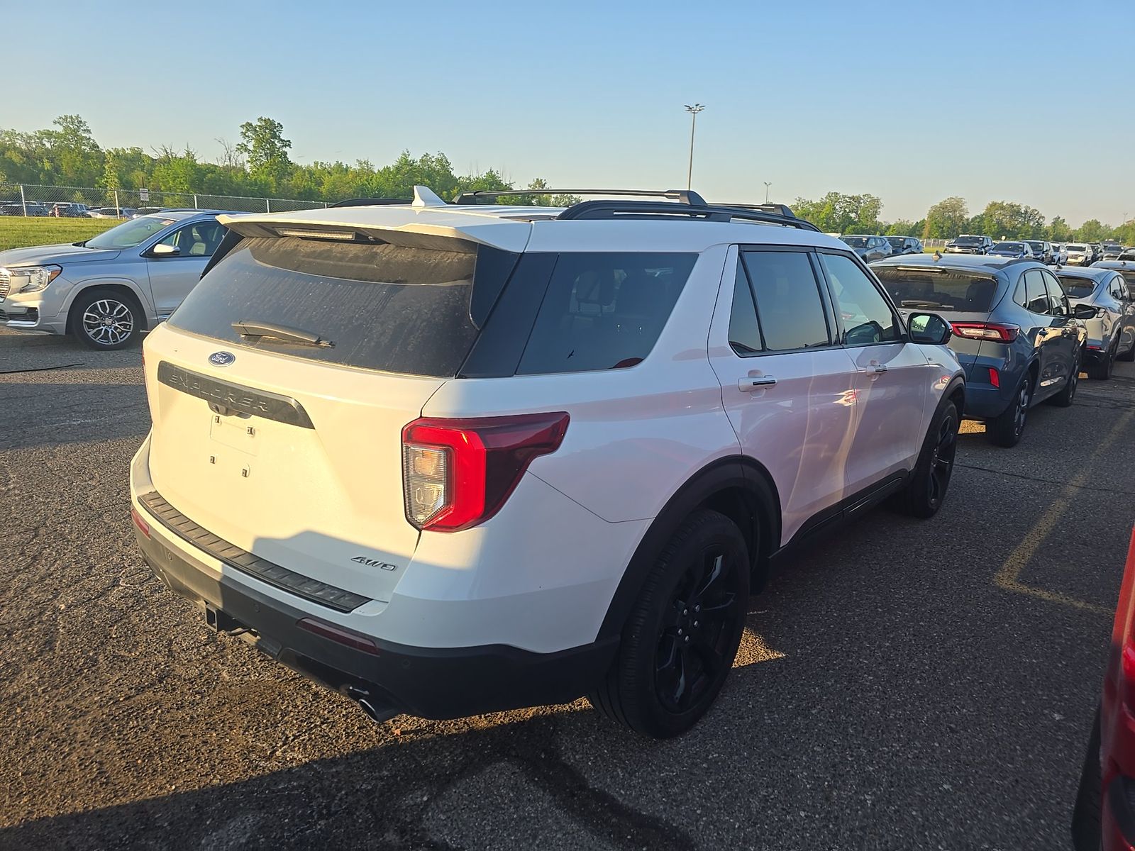 FORD EXPLORER - 5