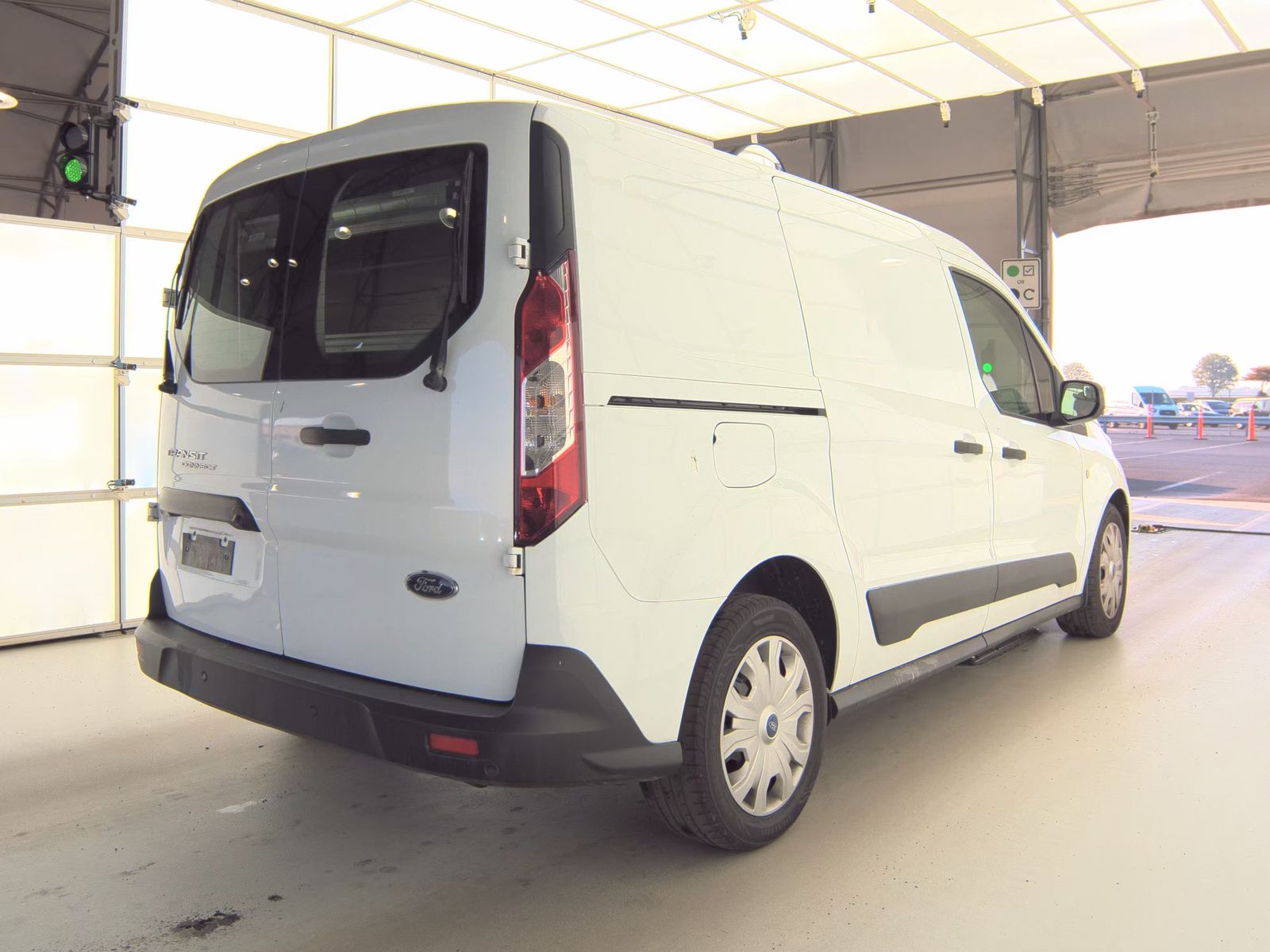 FORD TRANSIT CONNECT - 6