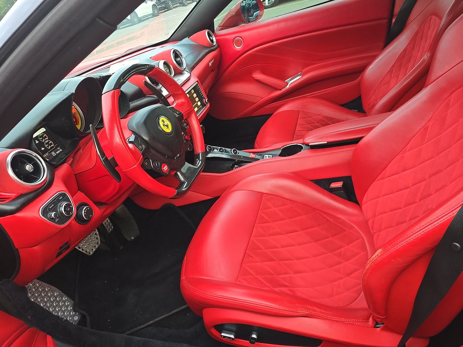 2017 Ferrari California T RWD