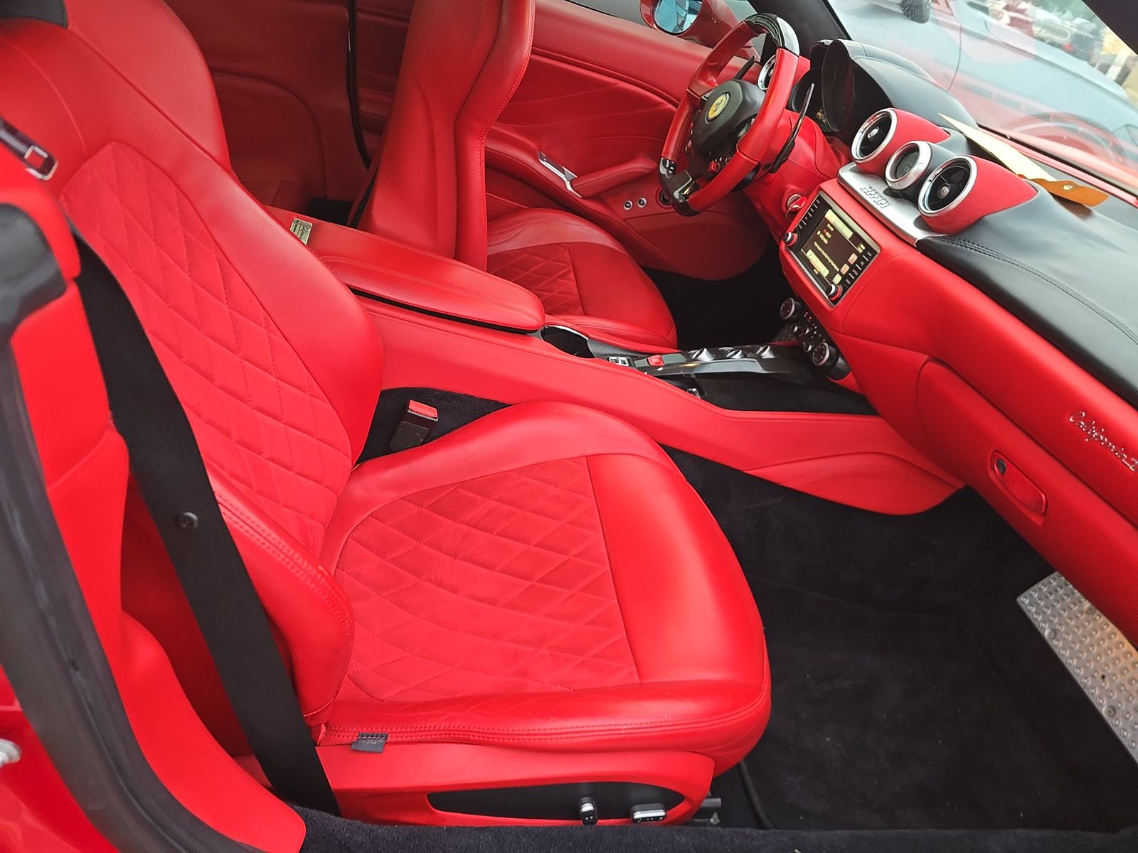 2017 Ferrari California T RWD