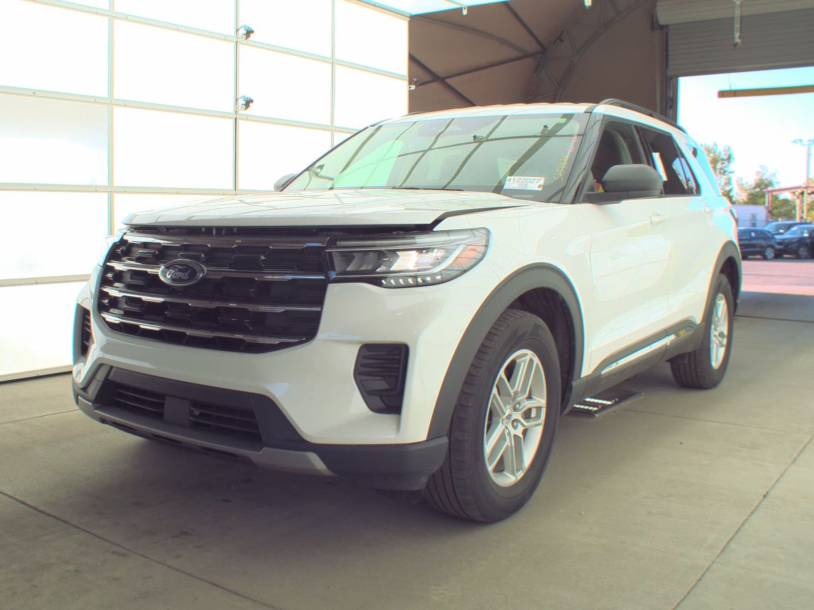 FORD EXPLORER - 1