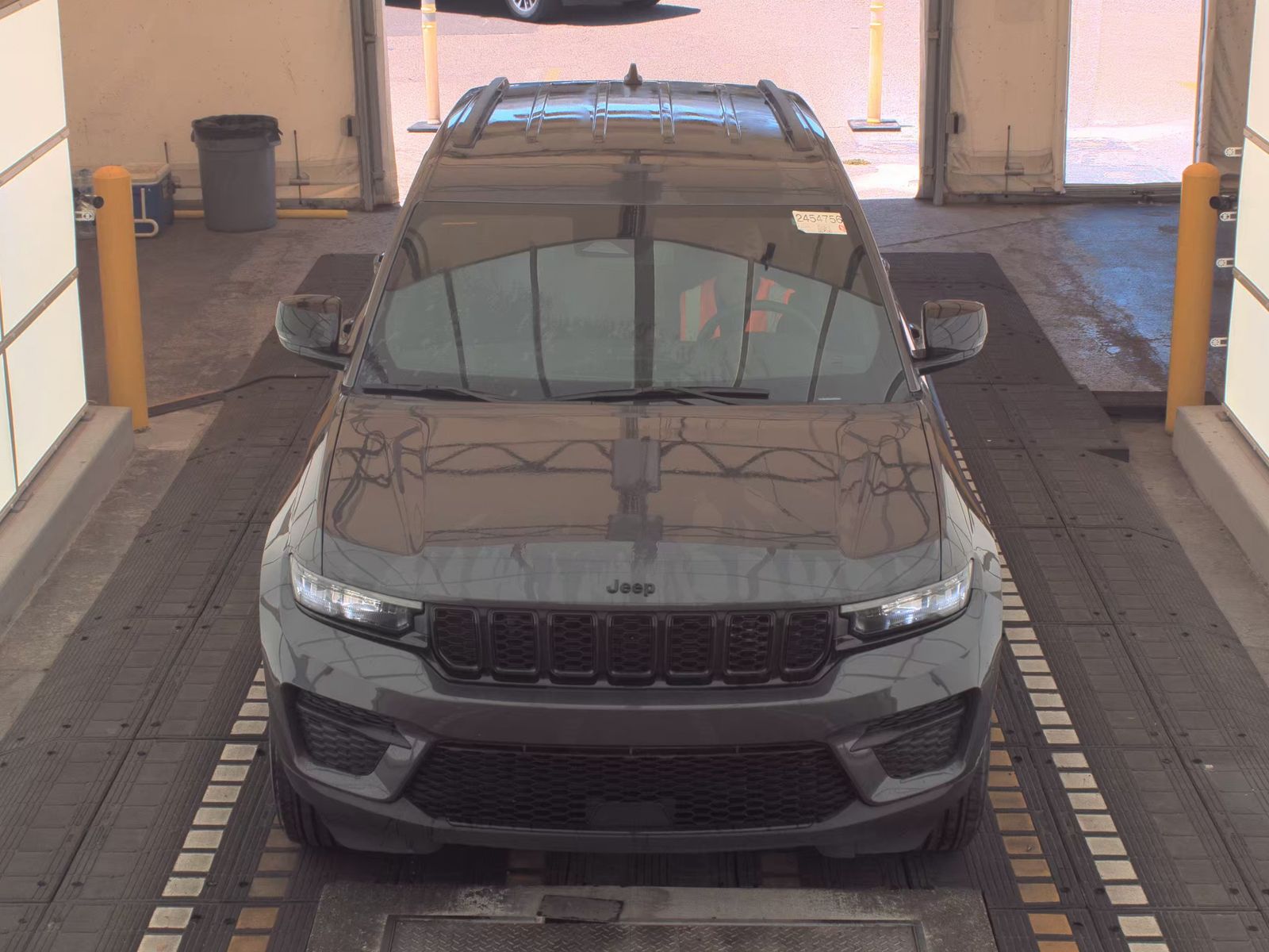 2024 Jeep Grand Cherokee Altitude RWD