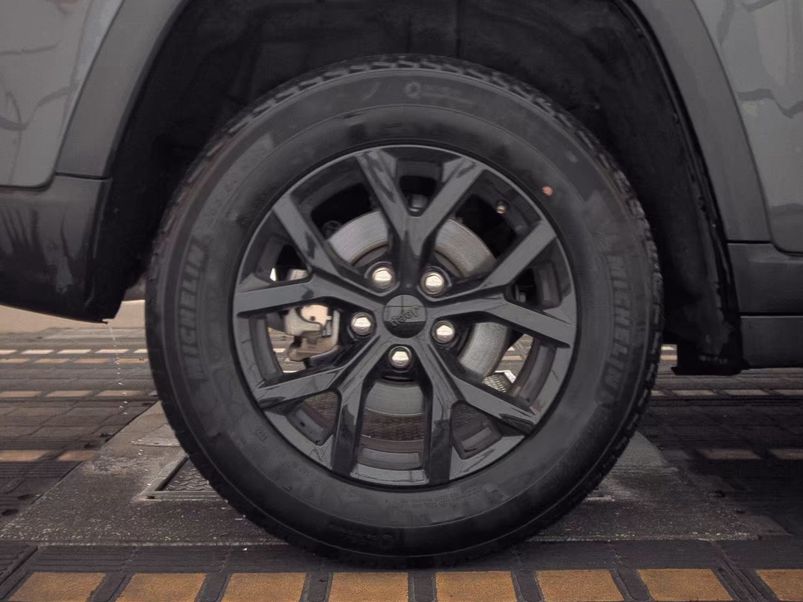 2024 Jeep Grand Cherokee Altitude RWD