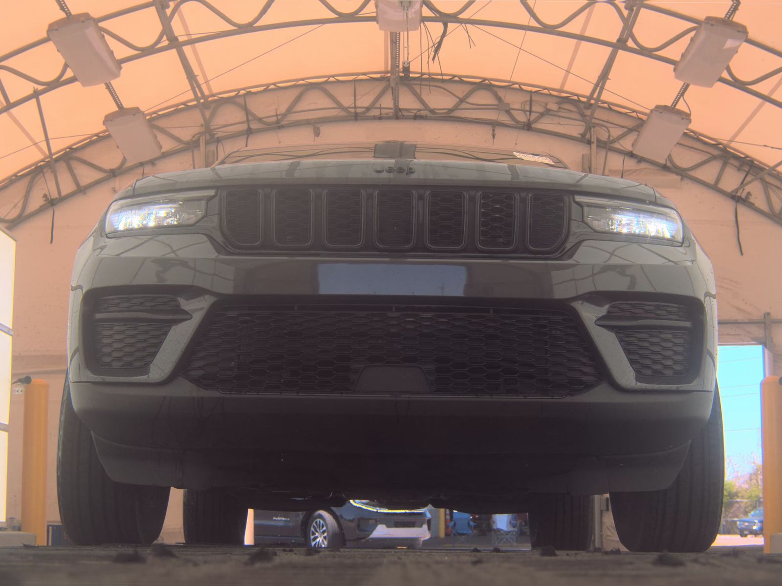2024 Jeep Grand Cherokee Altitude RWD