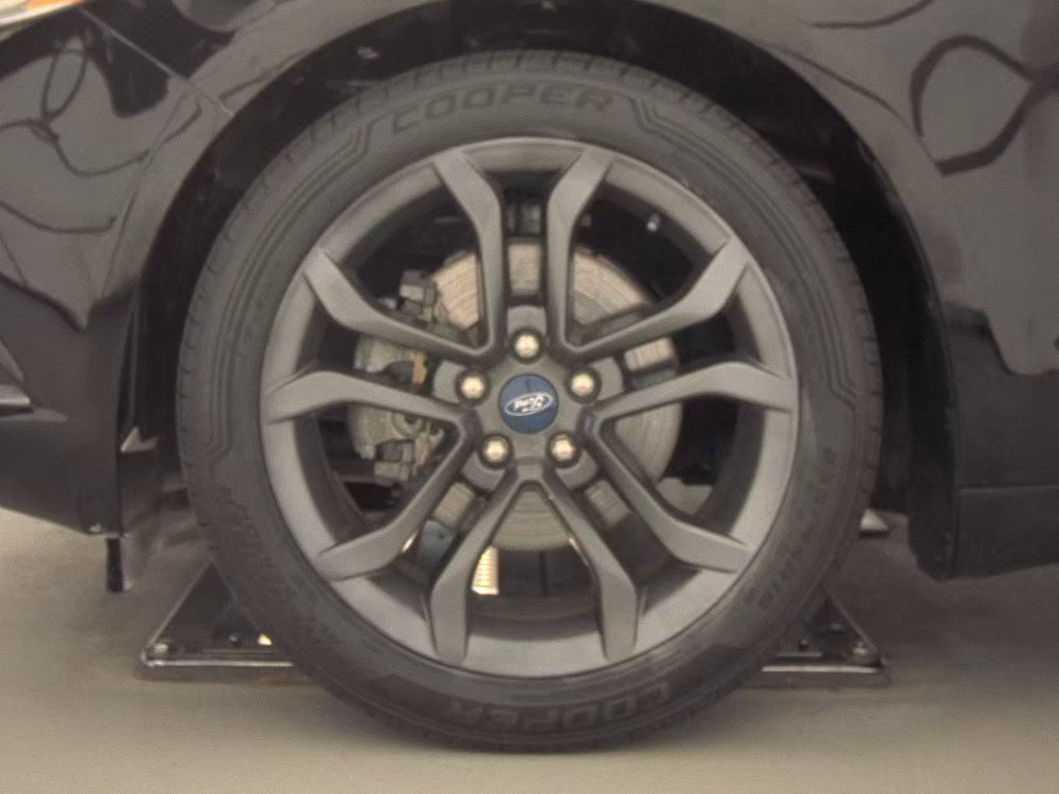 FORD FUSION - 10