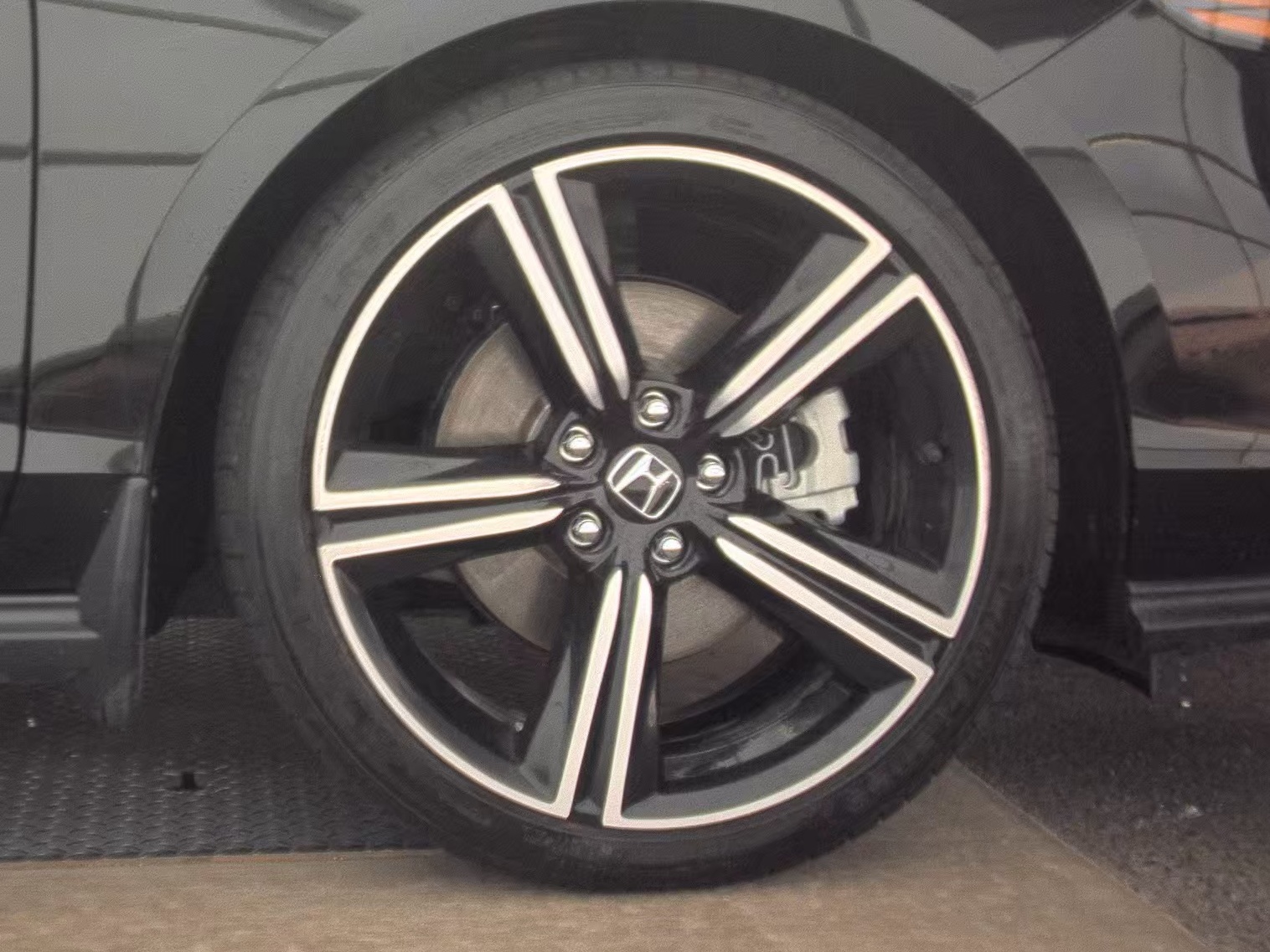 2024 Honda Accord Hybrid Sport FWD