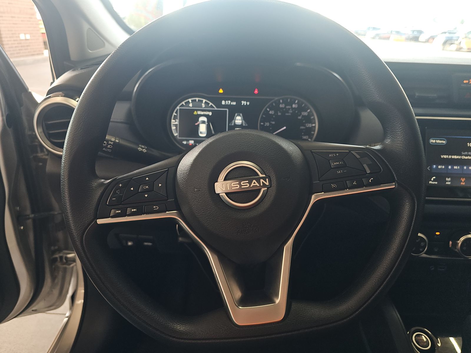 NISSAN VERSA - 3