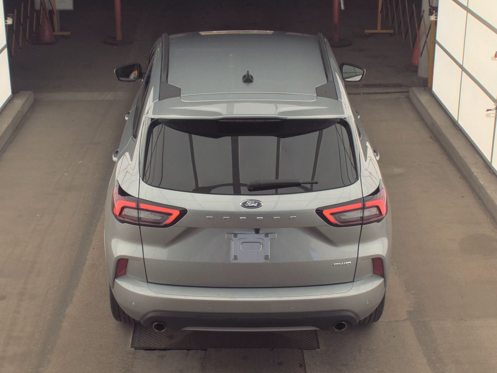 FORD ESCAPE - 7