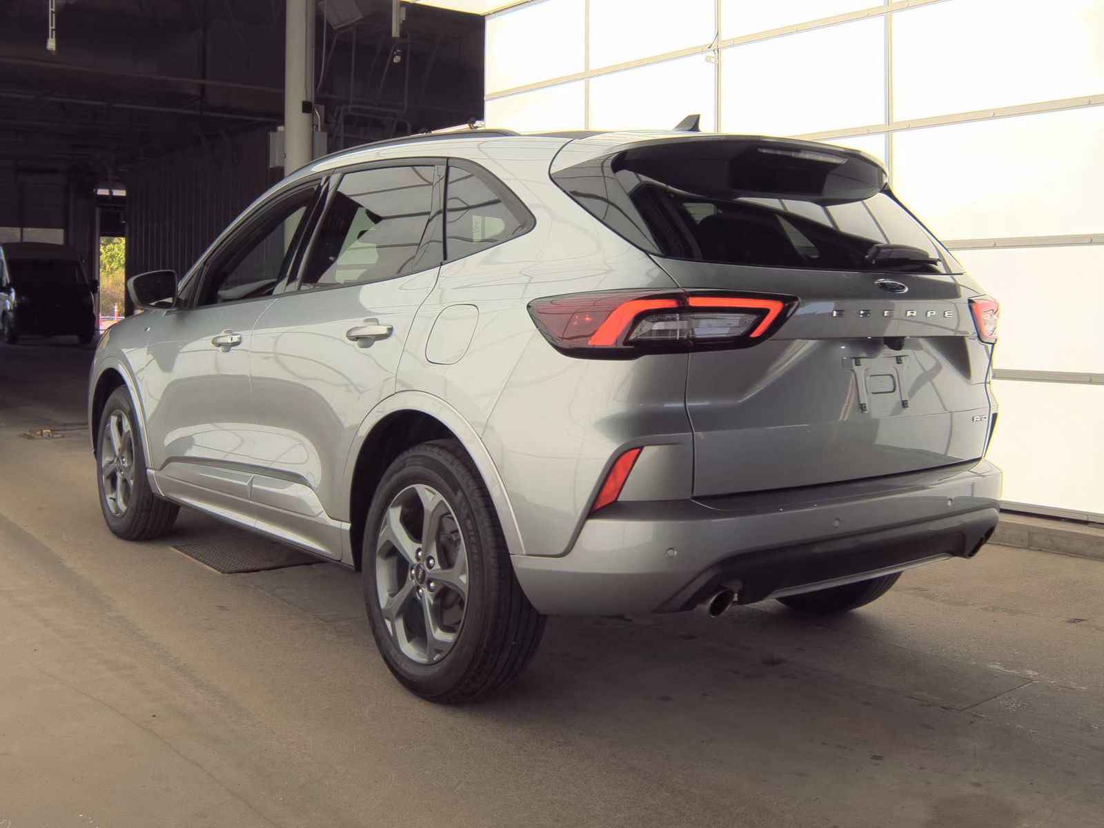 FORD ESCAPE - 9