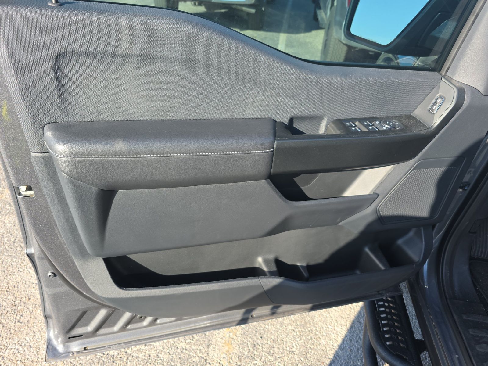 2025 Ford F-150 STX FWD