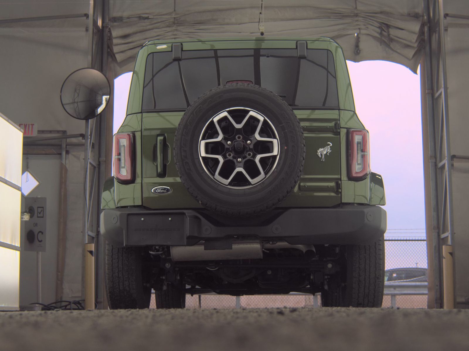FORD BRONCO - 8