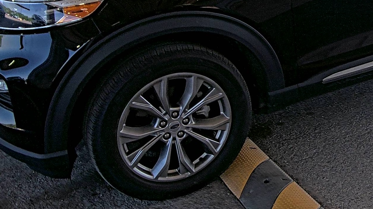 FORD EXPLORER - 8