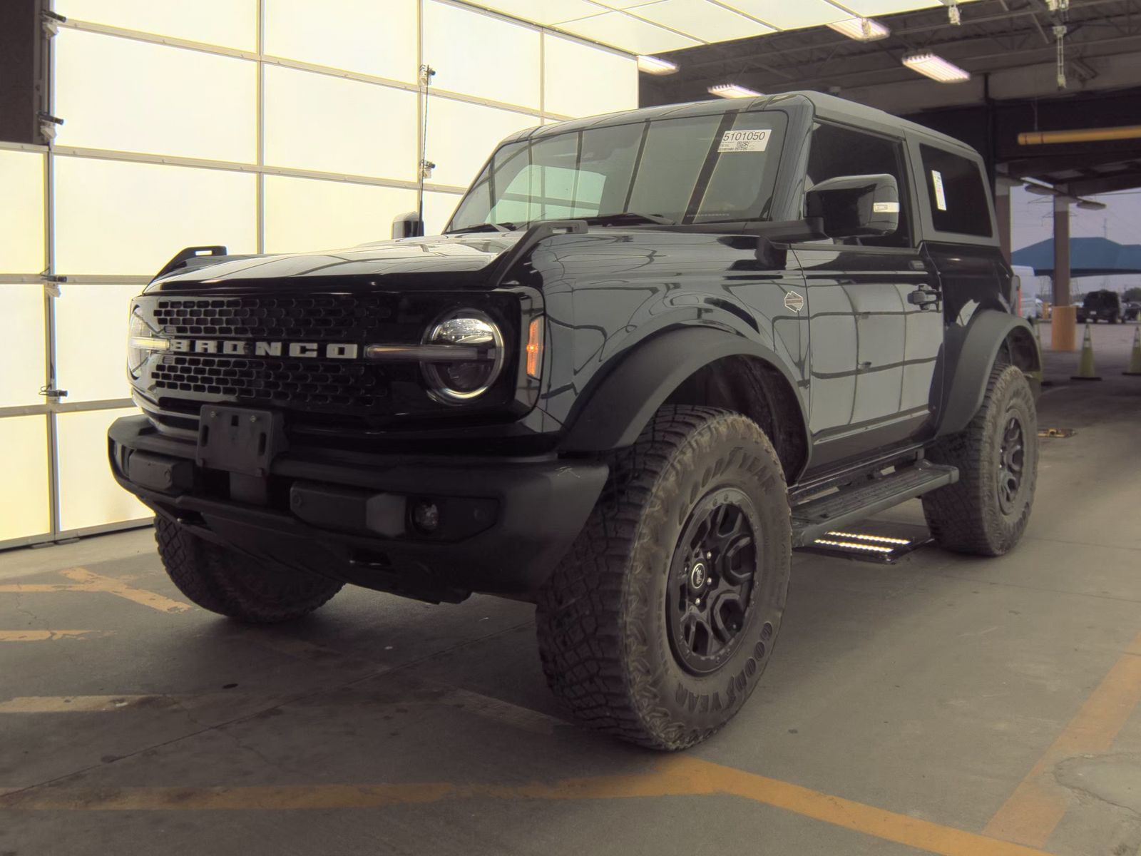 FORD BRONCO - 1