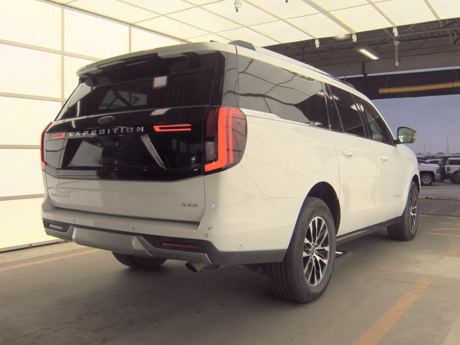 FORD EXPEDITION MAX - 6